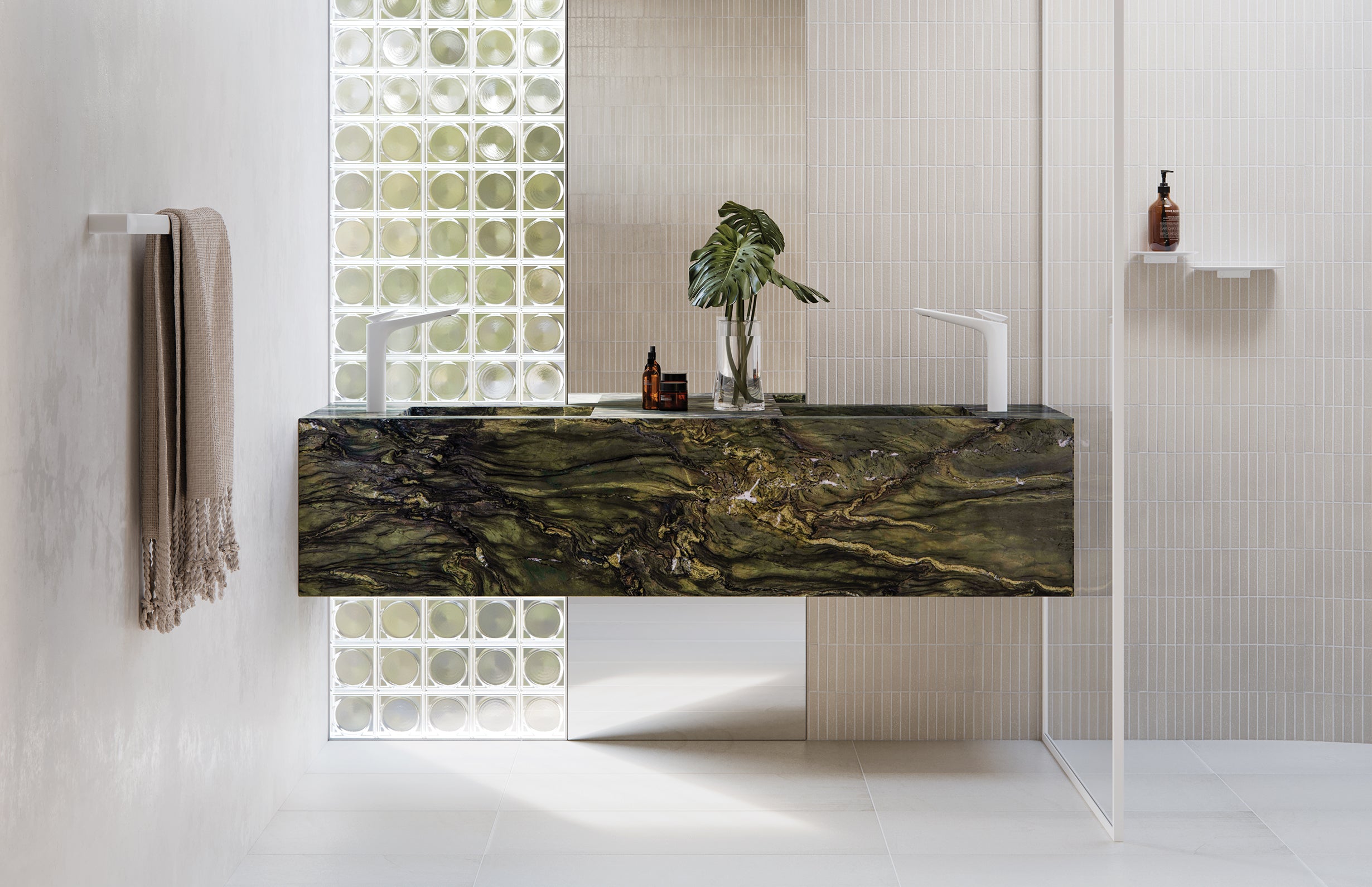 PHOENIX NUAGE LEAD FREE VESSEL MIXER 219MM MATTE WHITE