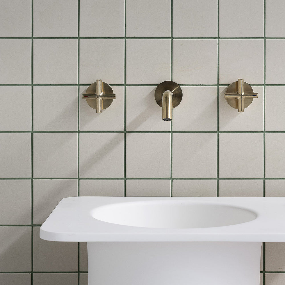 PHOENIX VIVID SLIMLINE PLUS WALL TOP ASSEMBLIES BRUSHED GOLD