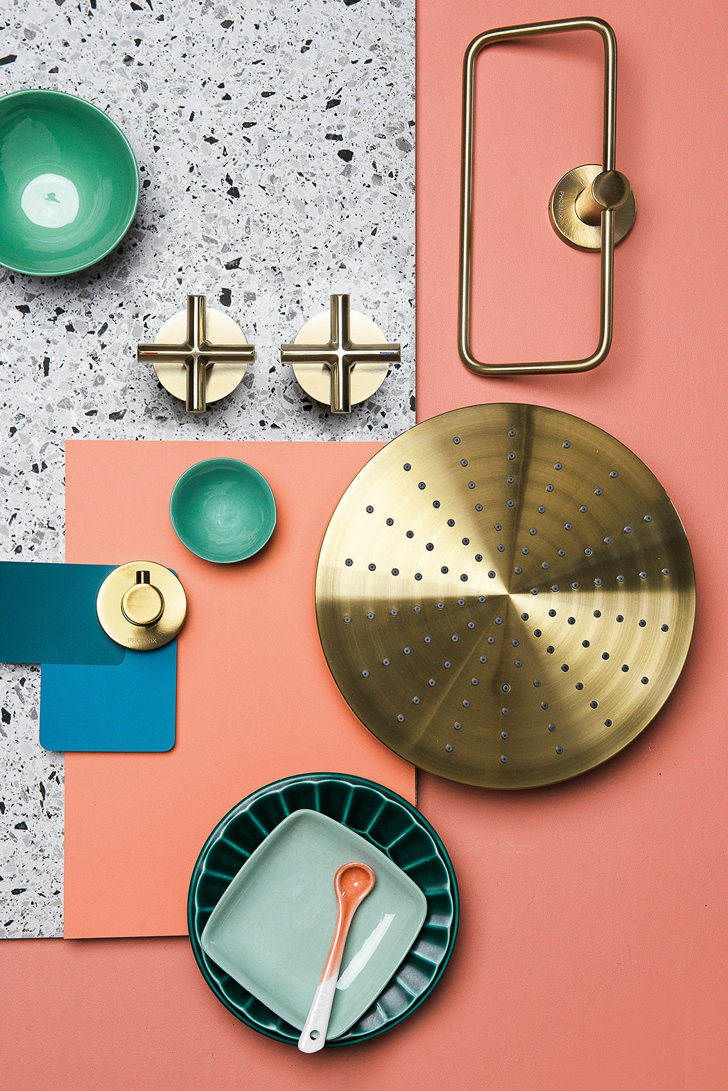 PHOENIX RADII HAND TOWEL HOLDER ROUND PLATE BRUSHED GOLD 210MM