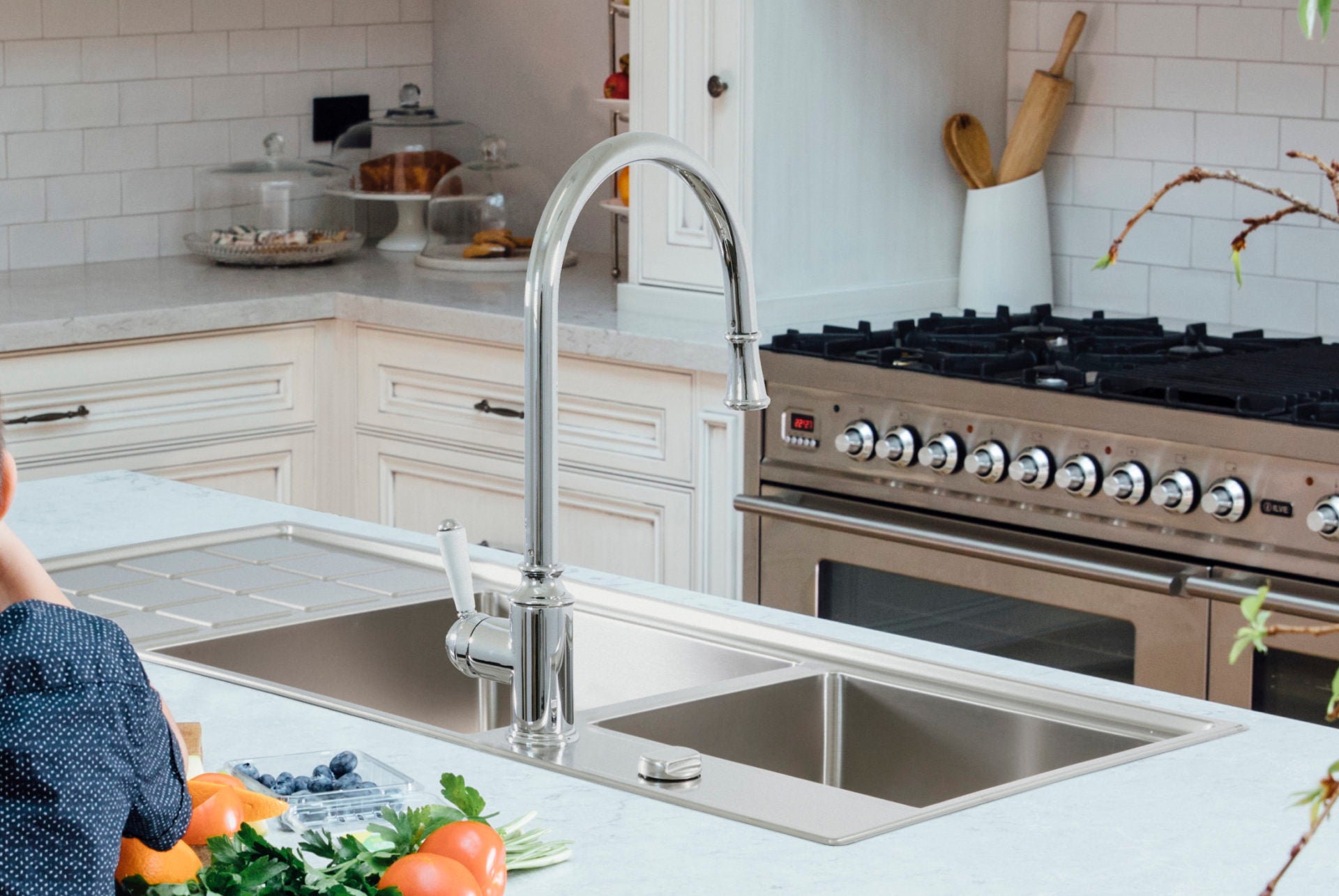 LINSOL TOMMY PULL DOWN SINK MIXER 430MM CHROME AND WHITE