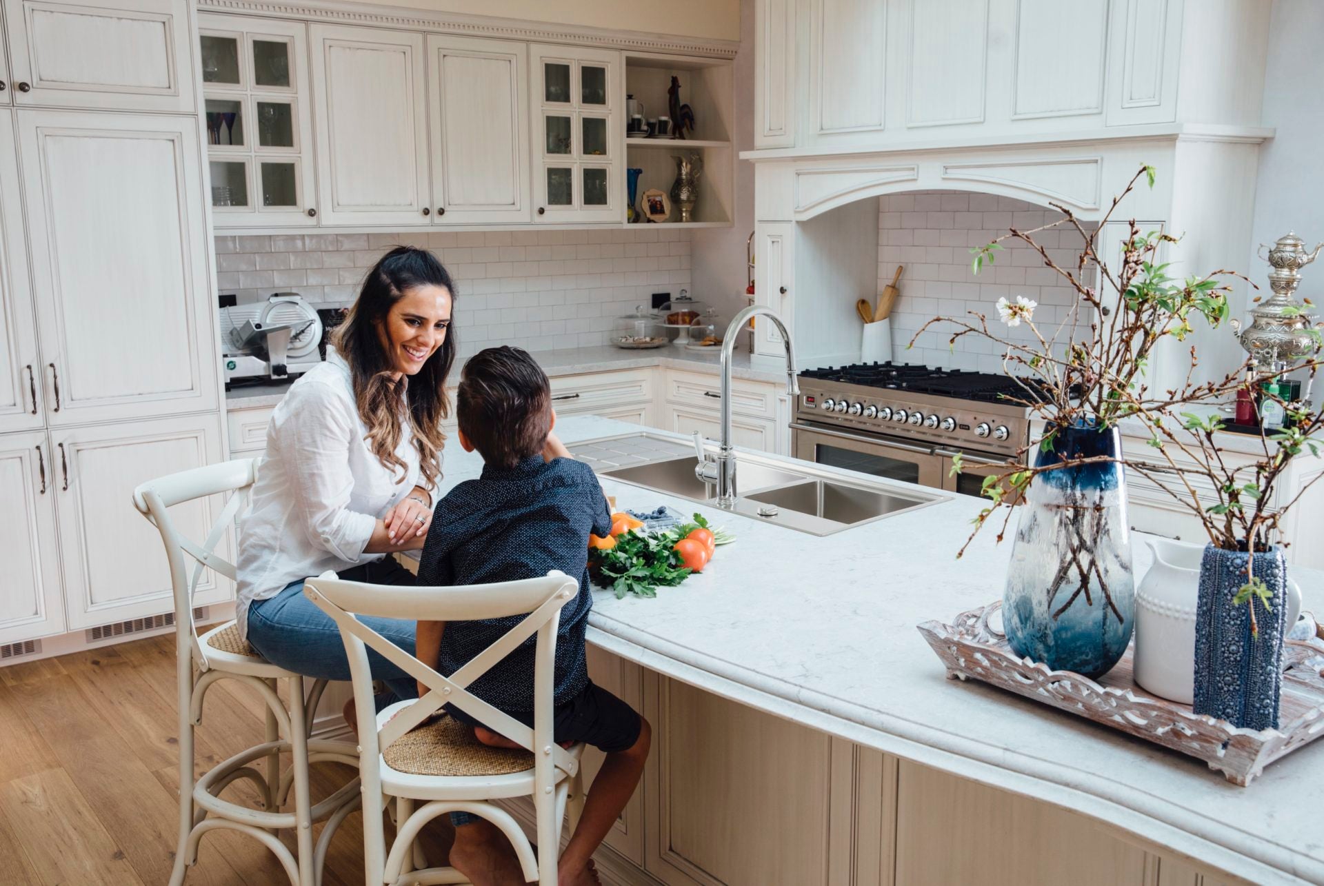 LINSOL TOMMY PULL DOWN SINK MIXER 430MM CHROME AND WHITE