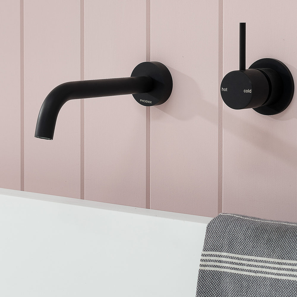 PHOENIX VIVID SLIMLINE LEAD FREE WALL BATH OUTLET 180MM MATTE BLACK