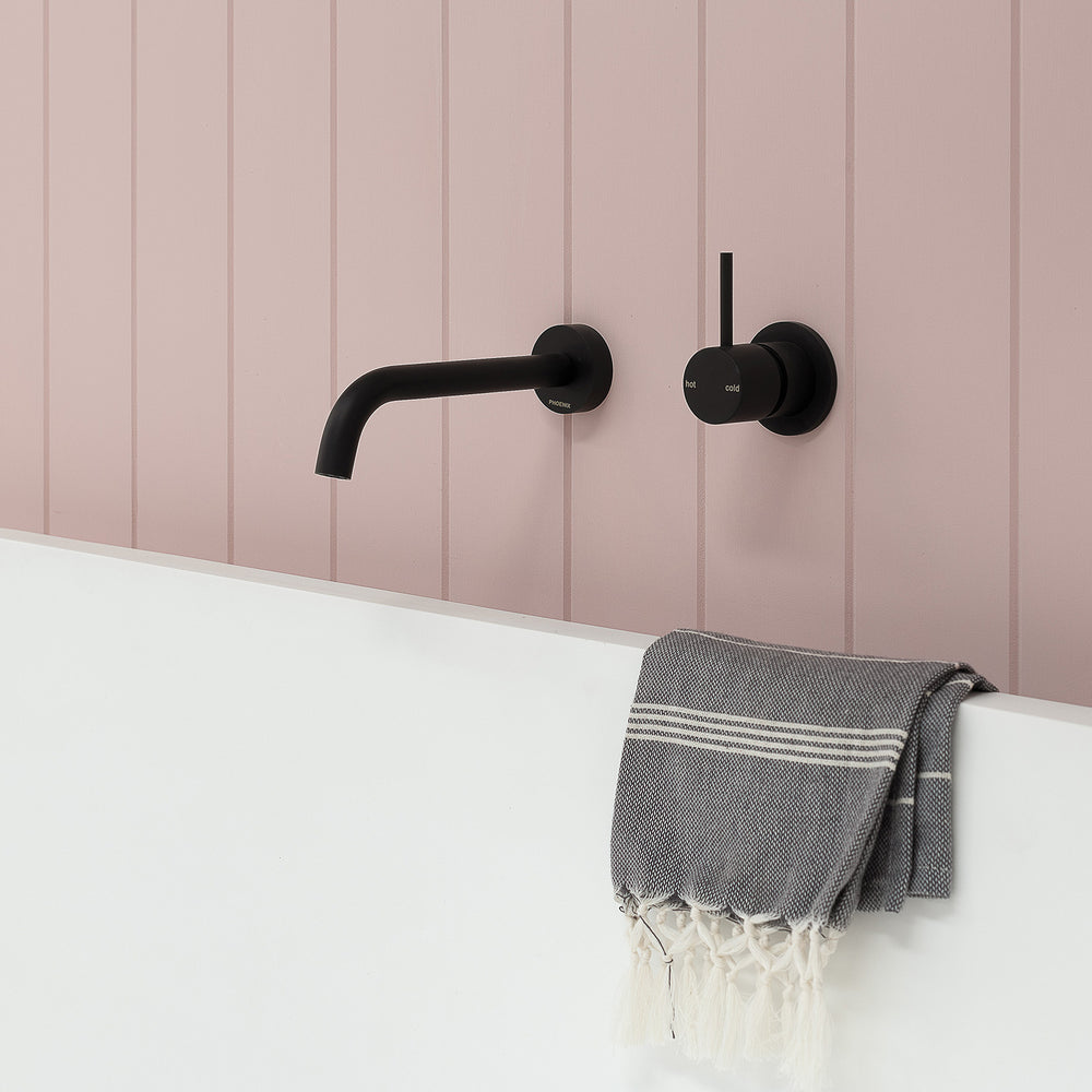 PHOENIX VIVID SLIMLINE LEAD FREE WALL BATH OUTLET 180MM MATTE BLACK