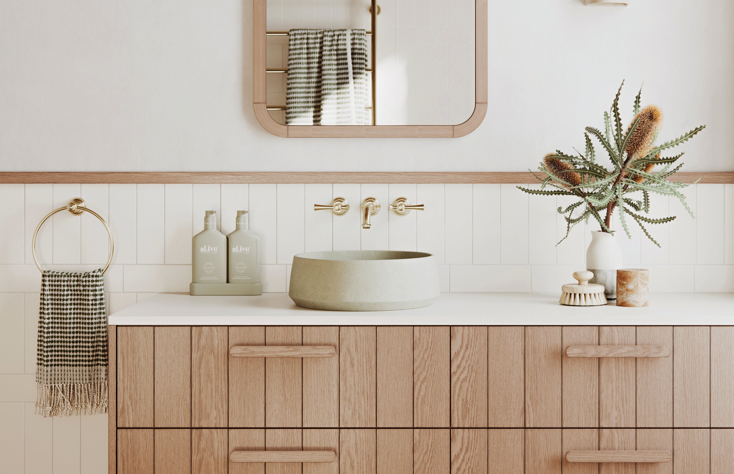 PHOENIX CROMFORD LEAD FREE WALL TOP ASSEMBLIES BRUSHED GOLD