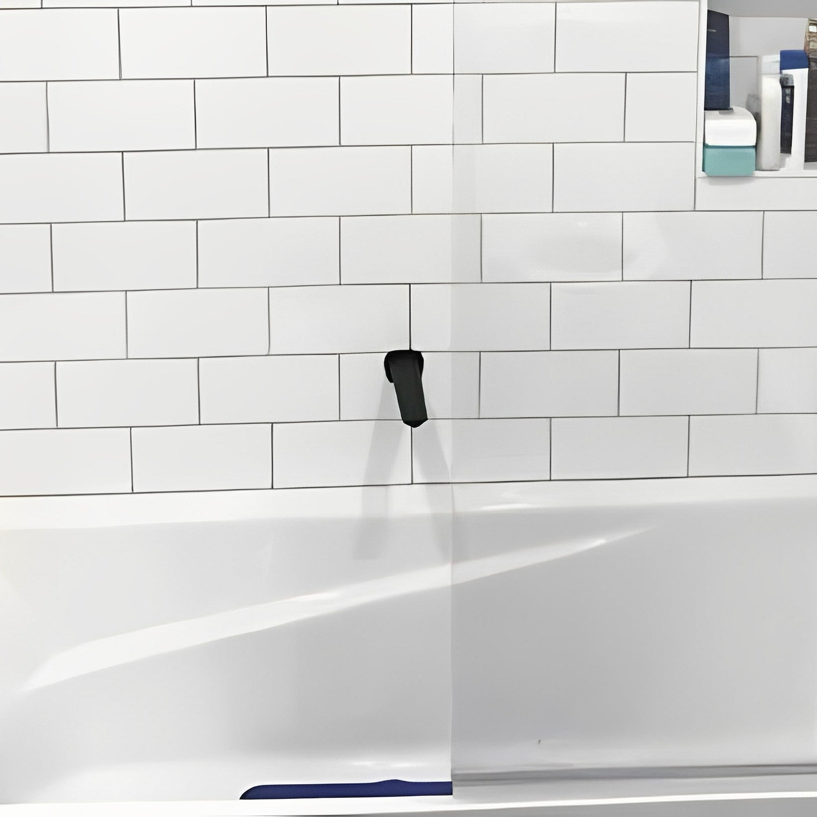 FELTON AXISS BATH SPOUT 1/2" 204MM MATTE BLACK