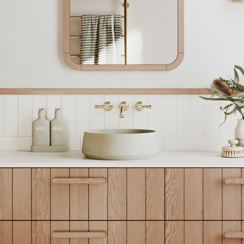 PHOENIX CROMFORD LEAD FREE WALL TOP ASSEMBLIES BRUSHED GOLD