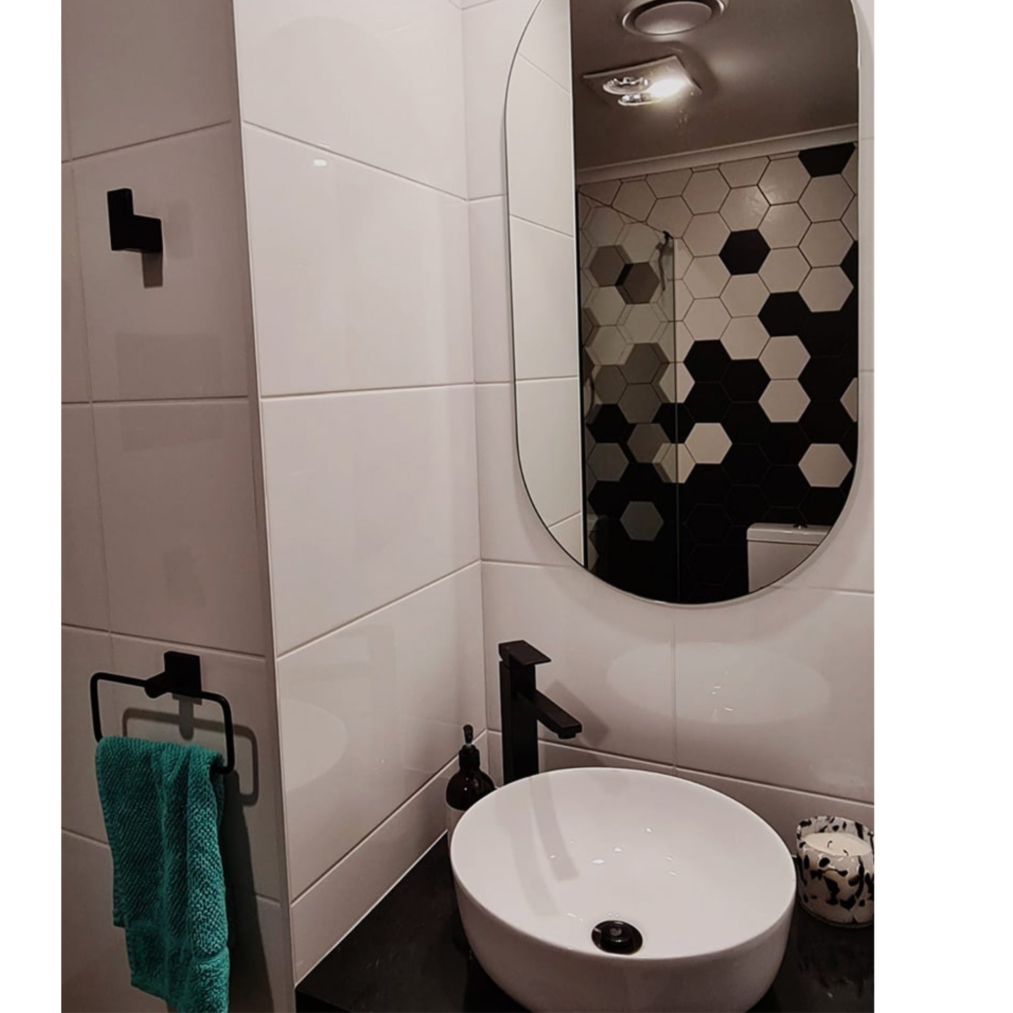THERMOGROUP ABLAZE PILL SHAPE MIRROR WITH HANGERS 500X1000MM