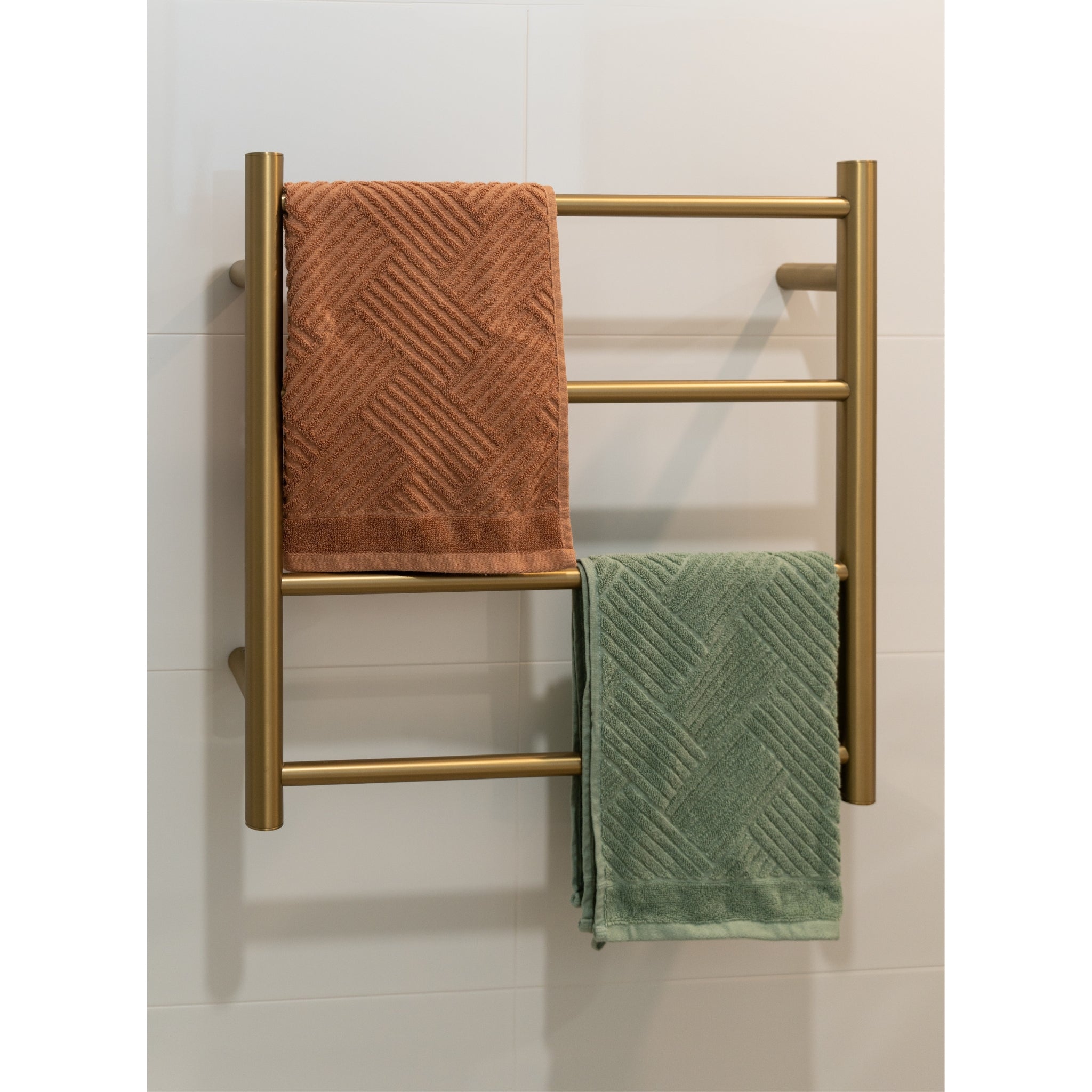 THERMOGROUP ROUND LADDER HEATED TOWEL RAIL BRUSHED GOLD 550MM