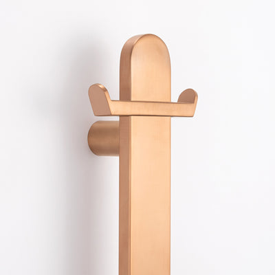 RADIANT HEATING VERTICAL FLAT BAR HEATED SINGLE TOWEL RAIL BRUSHED COPPER 930MM