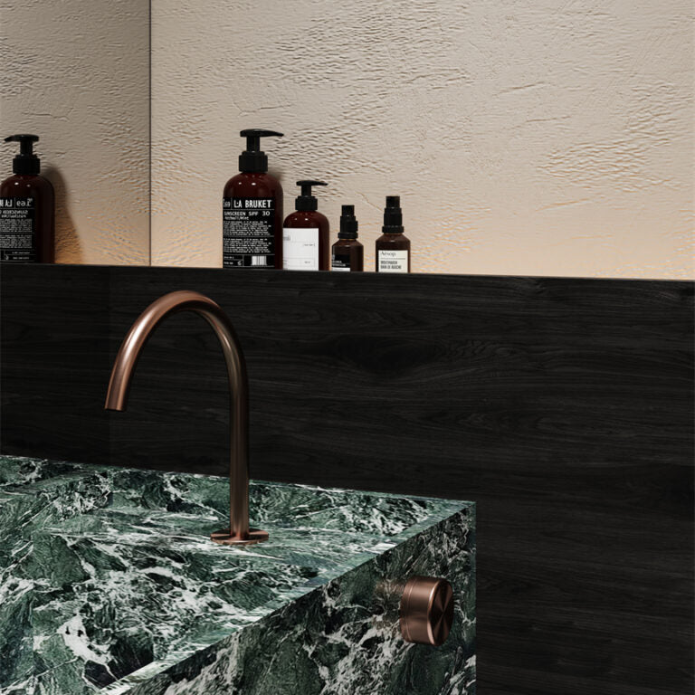 NERO SERENITY PROGRESSIVE BATH/KITCHEN MIXER ARC SPOUT WITH METAL HANDLE 260MM BRUSHED BRONZE