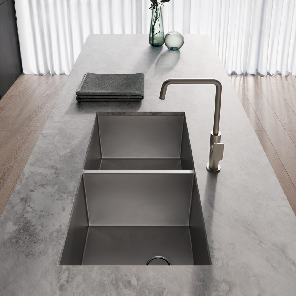 PHOENIX MEKKO SINK MIXER 190MM SQUARELINE BRUSHED NICKEL