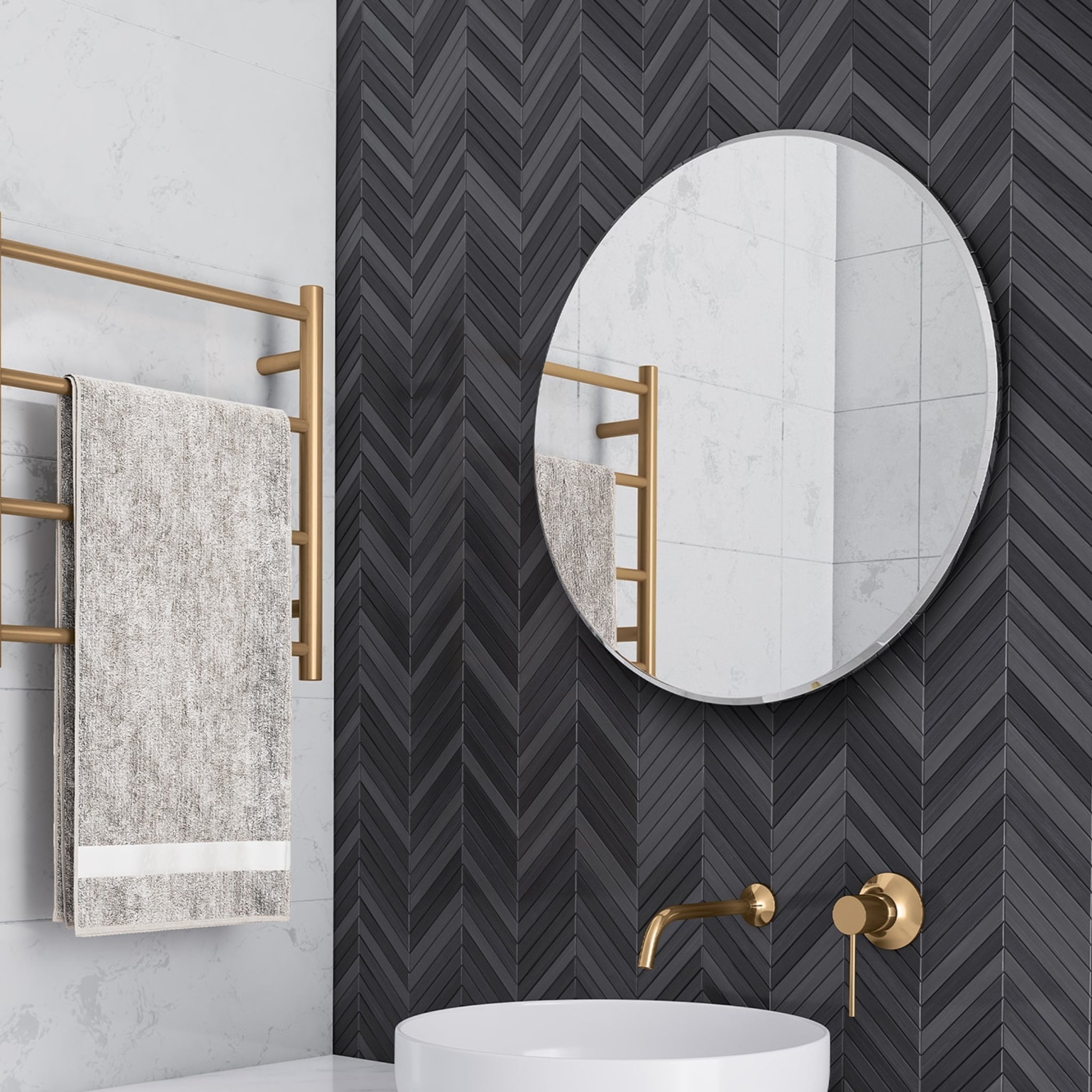 THERMOGROUP ABLAZE ROUND 18MM BEVEL EDGE MIRROR WITH DEMISTER 800MM