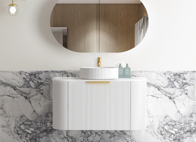 OTTI BONDI MATTE WHITE FLUTED 900MM CURVE SINGLE BOWL WALL HUNG VANITY