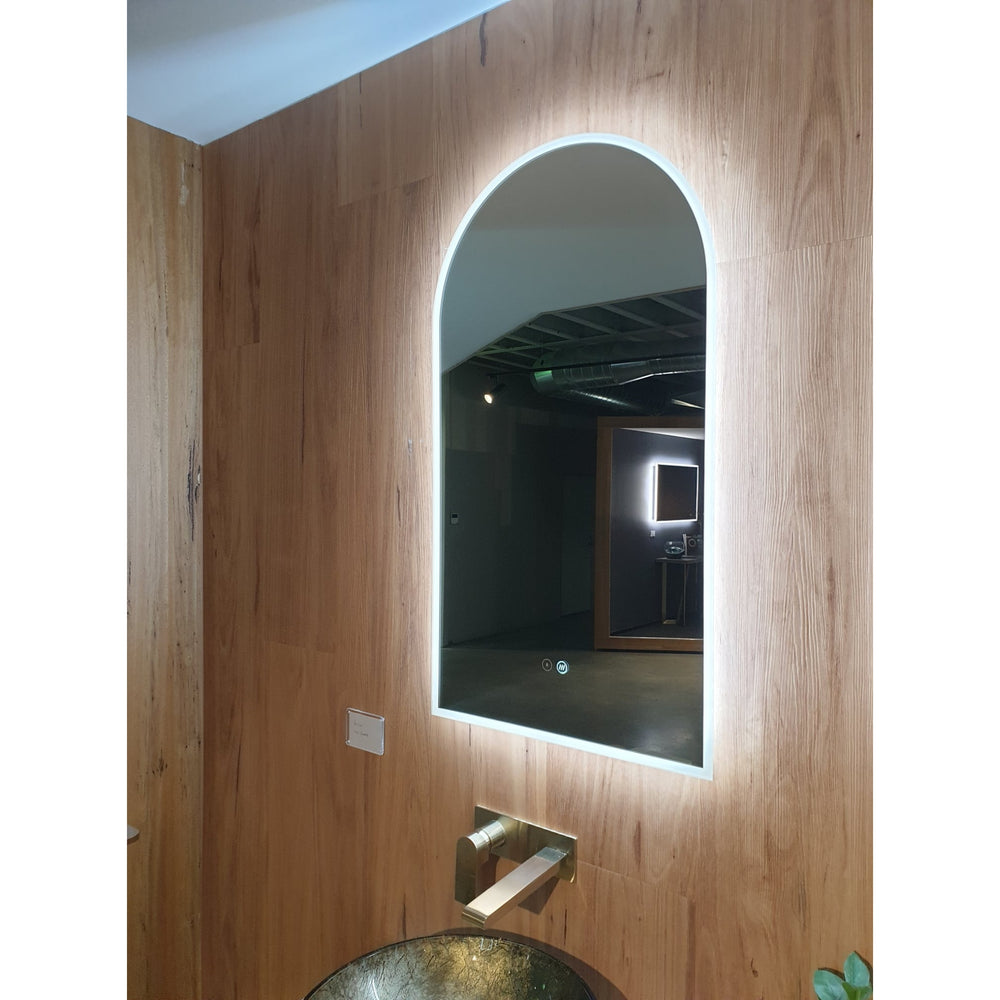 REMER ARCH FRAMELESS LED MIRROR W/ DEMISTER & PORTABLE MAGNIFIER 500X900MM