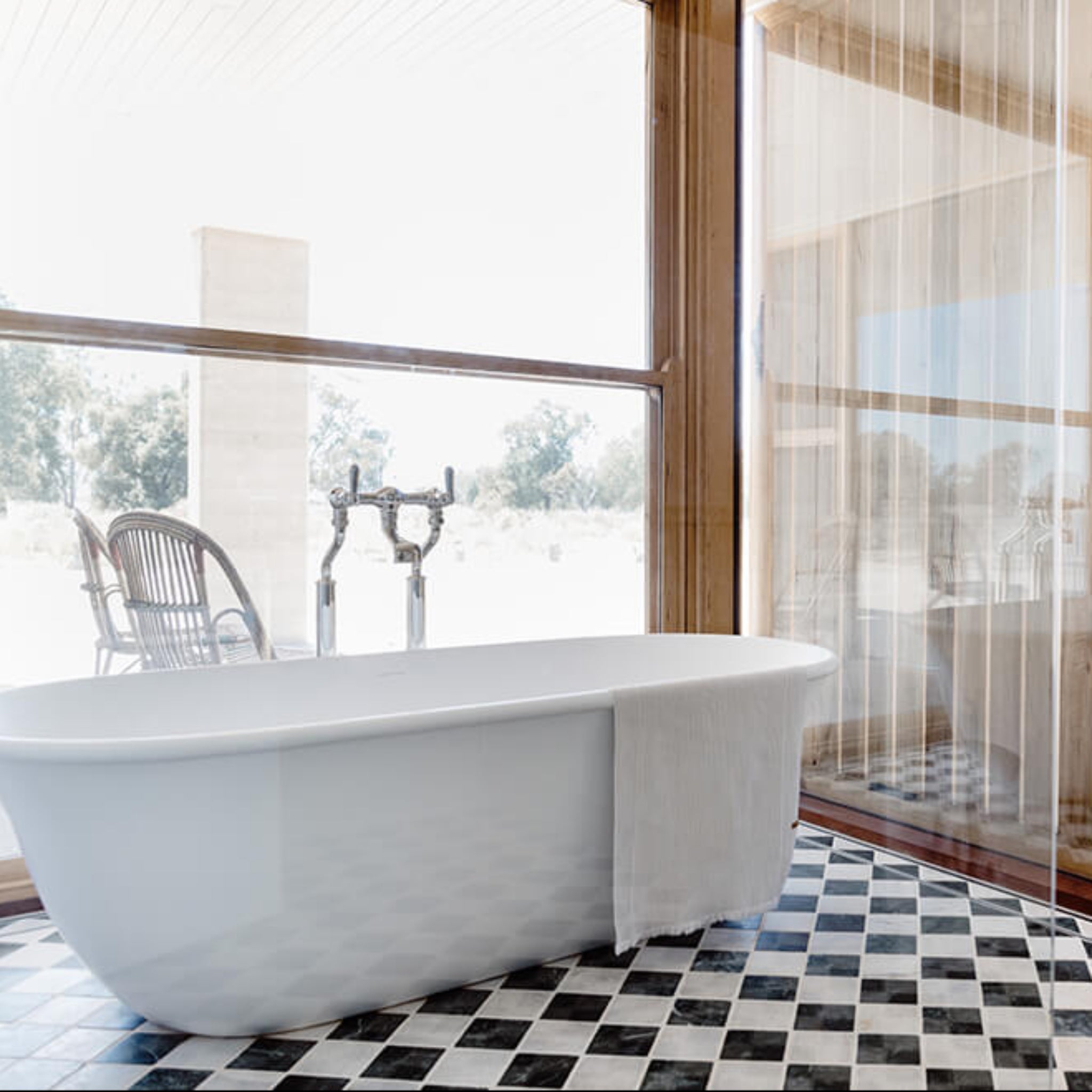 TURNER HASTINGS BLANCHE TITANCAST SOLID SURFACE FREESTANDING BATHTUB SATIN SILK WHITE 1628MM