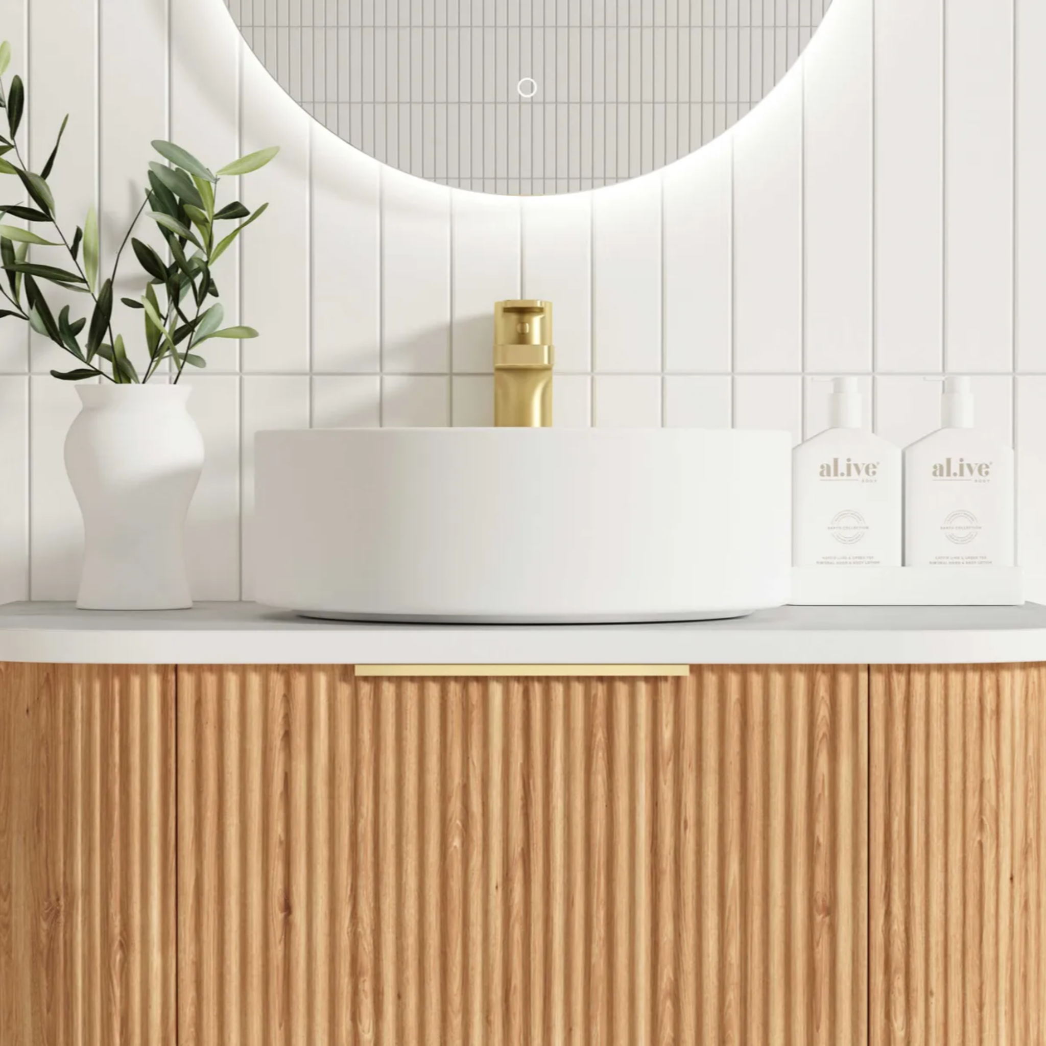 OTTI BONDI WOODLAND OAK FLUTED 750MM CURVE SINGLE BOWL WALL HUNG VANITY