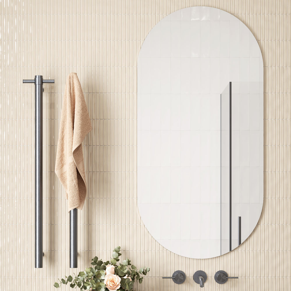 THERMOGROUP ROUND VERTICAL SINGLE HEATED TOWEL RAIL 900MM BRUSHED GUN METAL