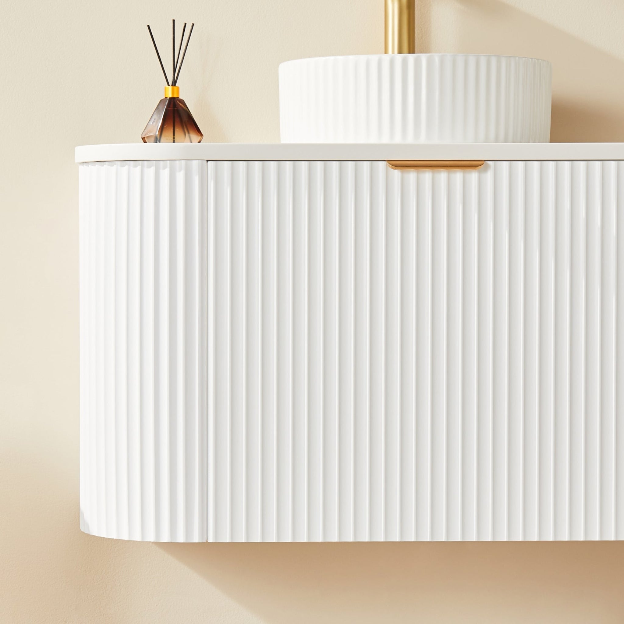 CETO AVALON MATTE WHITE 600MM SINGLE BOWL WALL HUNG VANITY