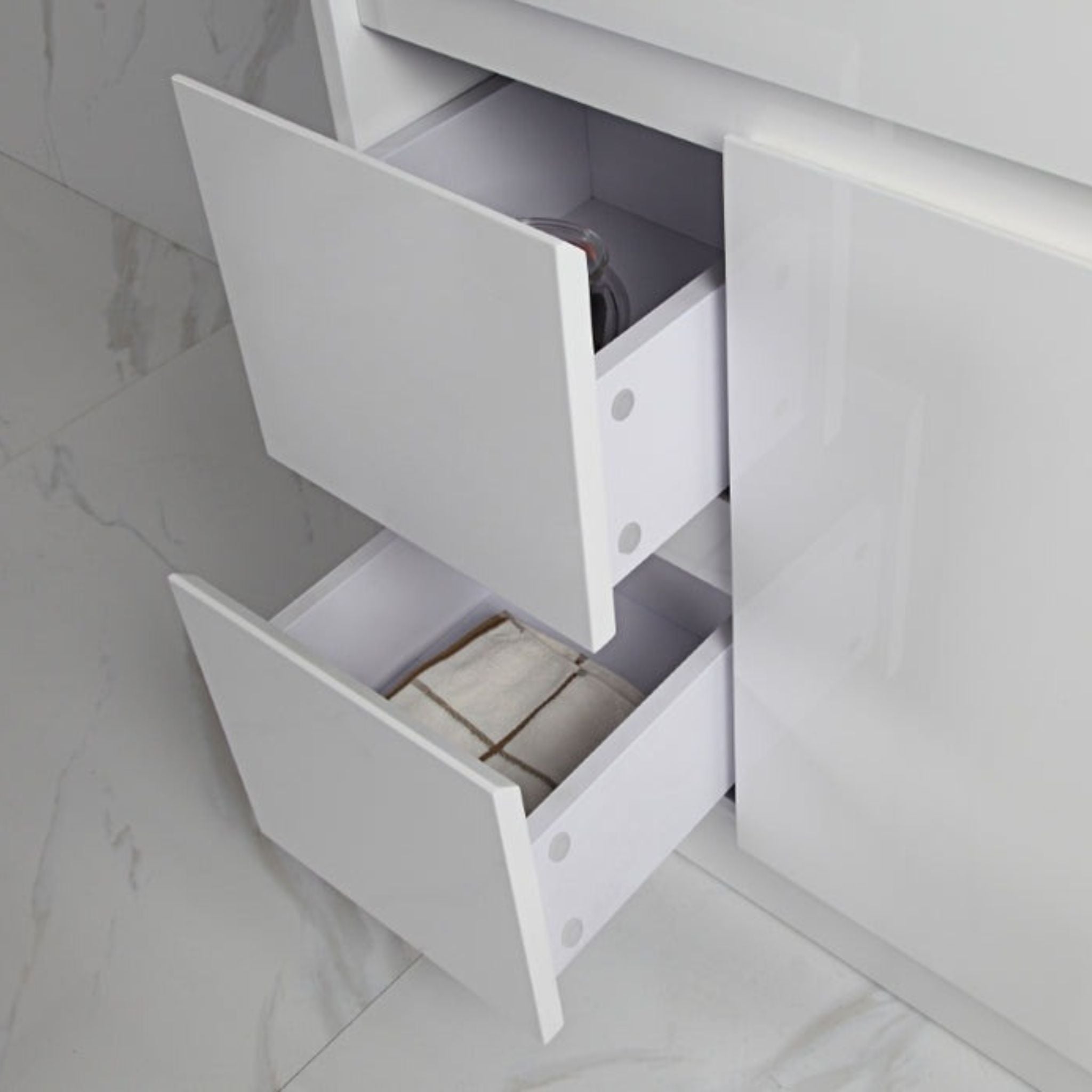 AULIC MAYA WHITE 900MM SPACE SAVING SINGLE BOWL WALL HUNG VANITY