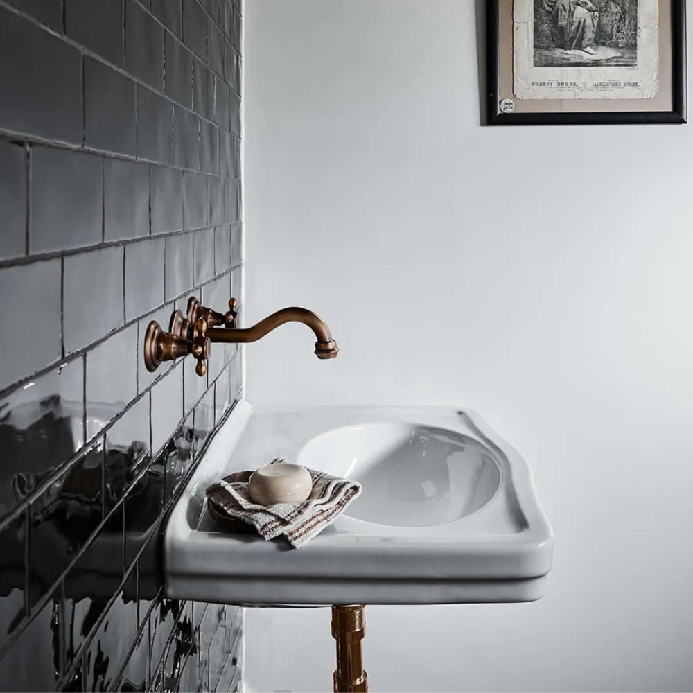 TURNER HASTINGS CLAREMONT WALL HUNG BASIN GLOSS WHITE 580MM