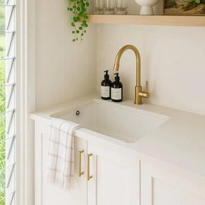 TURNER HASTINGS CUISINE INSET AND UNDERMOUNT FINE FIRECLAY SINGLE BOWL SINK WITH OVERFLOW GLOSS WHITE 601MM