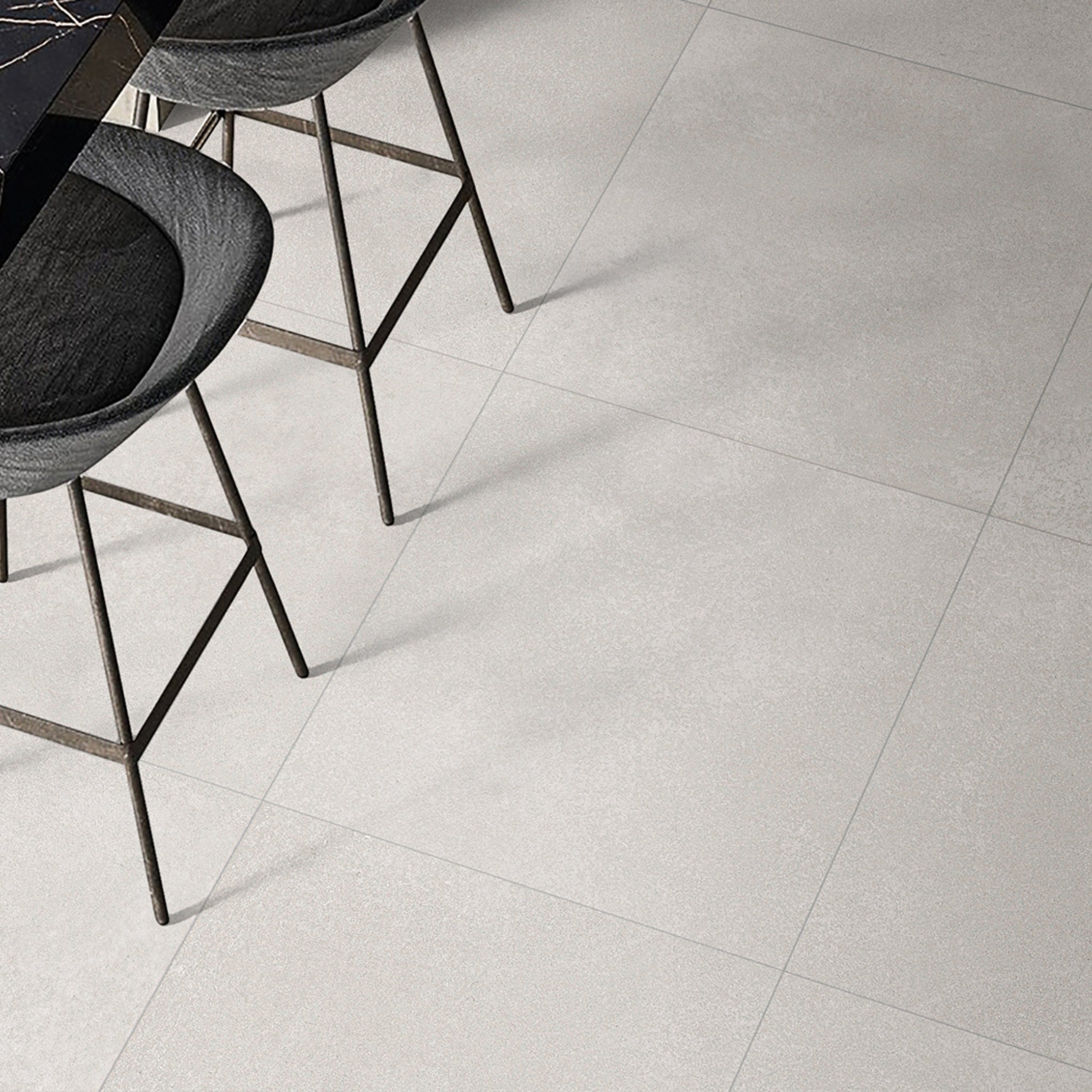 EVERSTONE DOCKLAND DAYLIGHT GRIP 600X600MM SQUARE TILE (PER BOX)