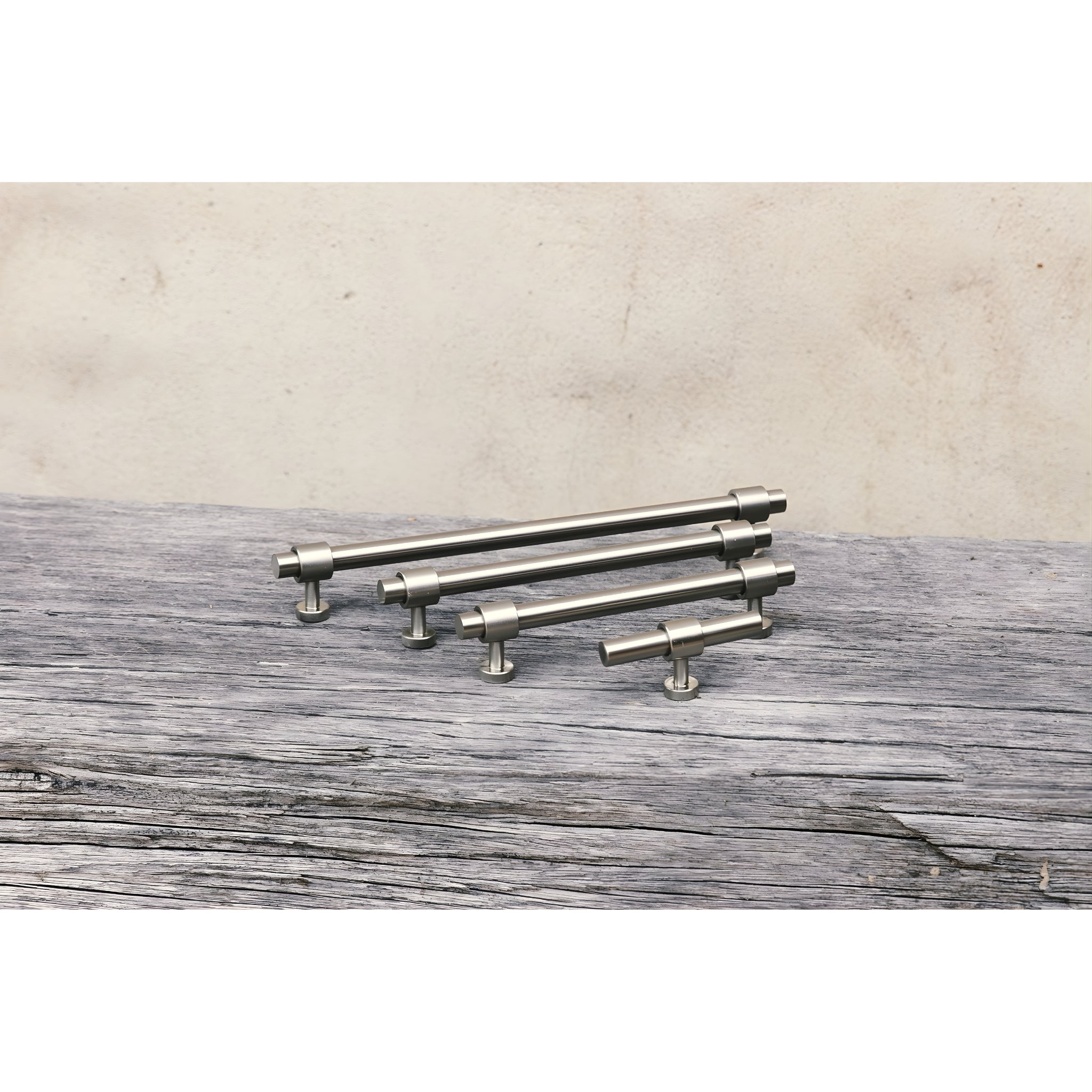 TURNER HASTINGS FANETTA CABINET HANDLE BRUSHED NICKEL (MULTIPLE SIZES AVAILABLE)