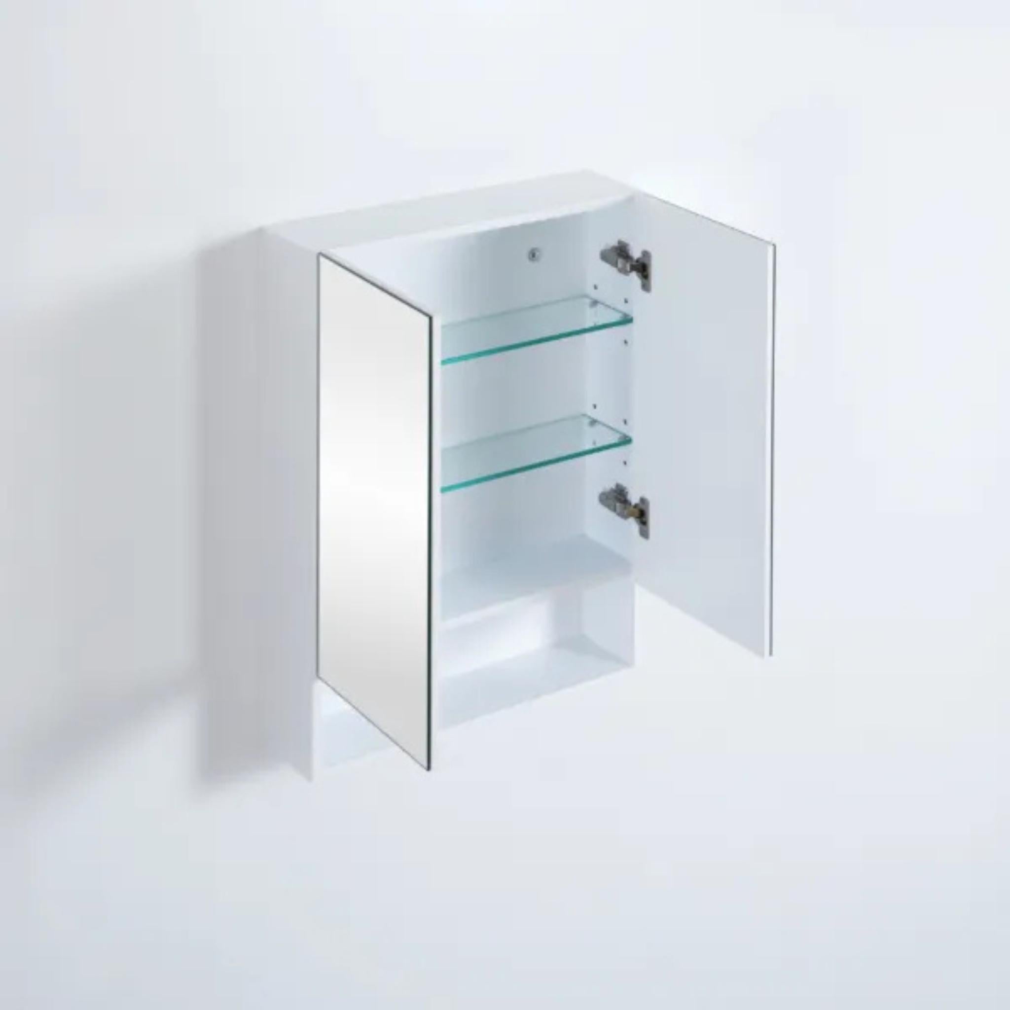 CETO FREMANTLE WHITE SHAVING CABINET 600MM X 750MM