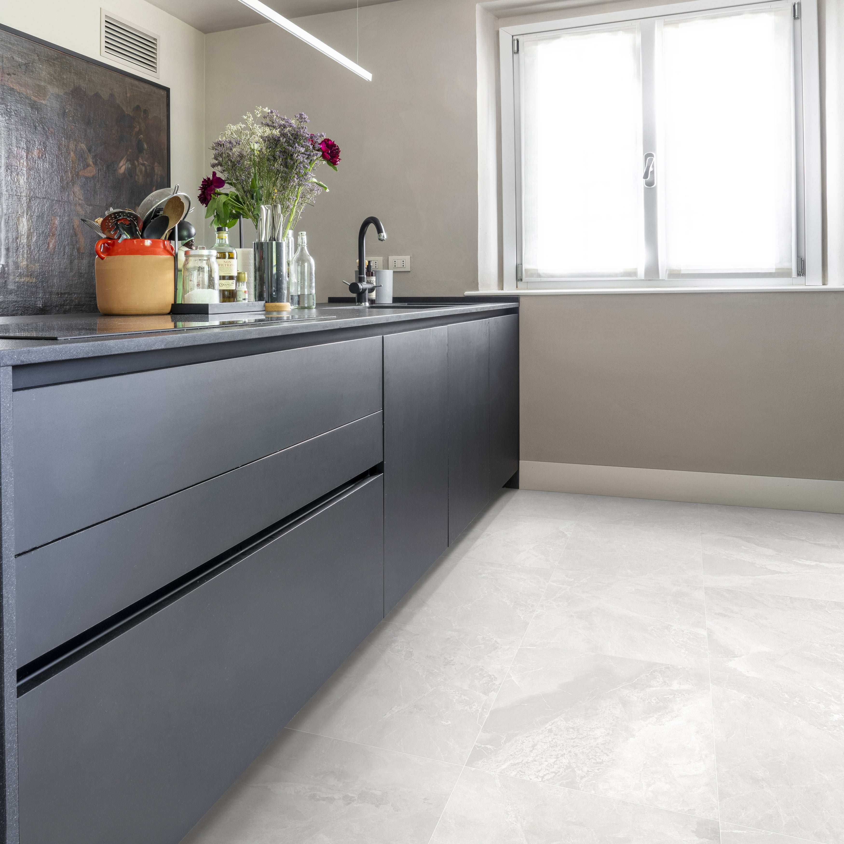 EVERSTONE JOYCE BIANCO MATTE 600X600MM SQUARE TILE (PER BOX)