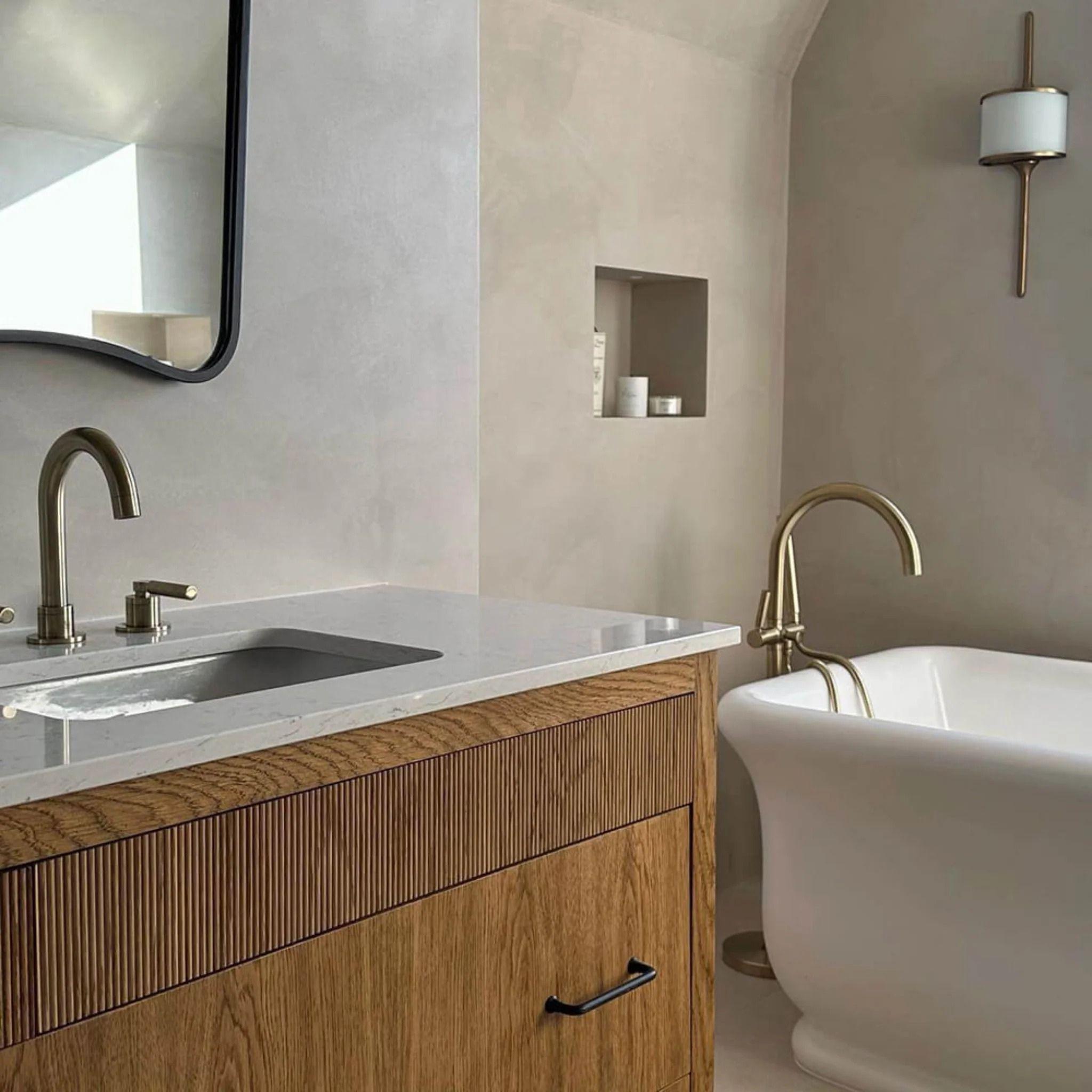 TURNER HASTINGS KIRKHAM TITANCAST SOLID SURFACE FREESTANDING BATHTUB GLOSS WHITE WITH OVERFLOW (AVAILABLE IN 1600MM & 1800MM)