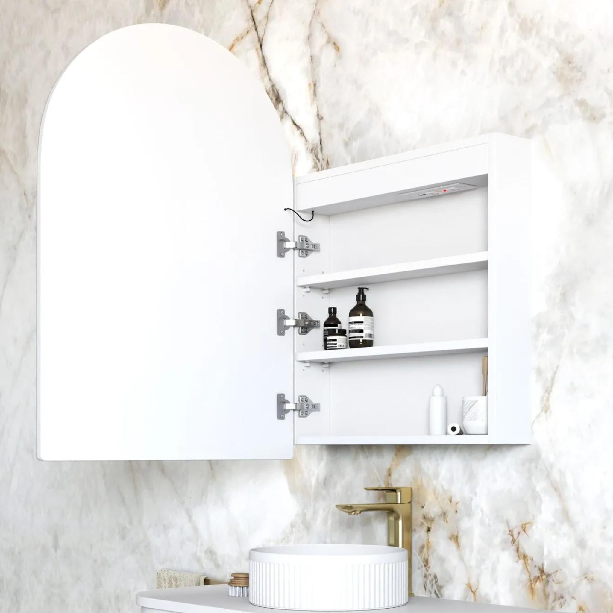 OTTI ARCHIE MATTE WHITE LED SHAVING CABINET WITH POWERPOINT 600X900MM