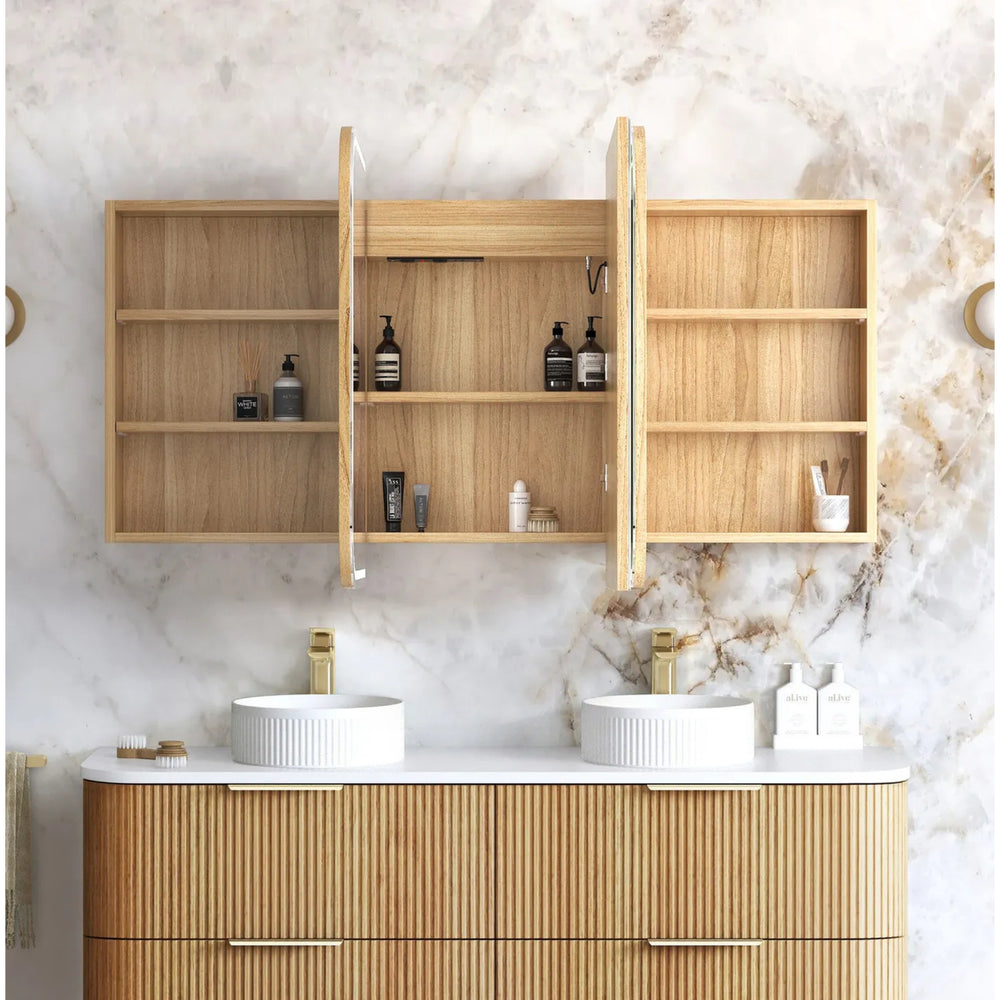 OTTI NEWPORT WOODLAND OAK LED SHAVING CABINET WITH POWERPOINT 3 COLOUR LIGHTS 1500X750MM