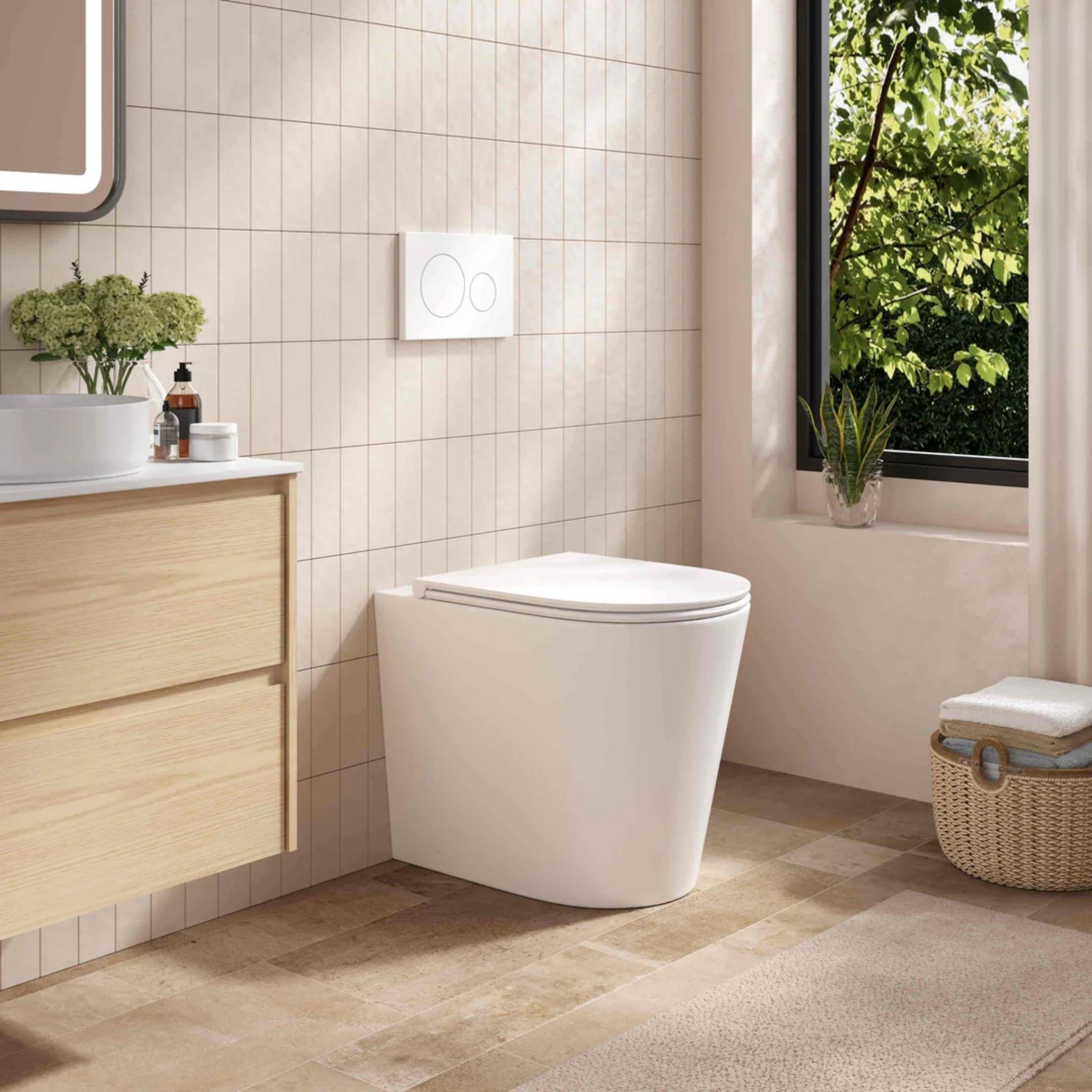 MERCIO LONDON99 RIMLESS WALL FACED FLOOR PAN GLOSS WHITE