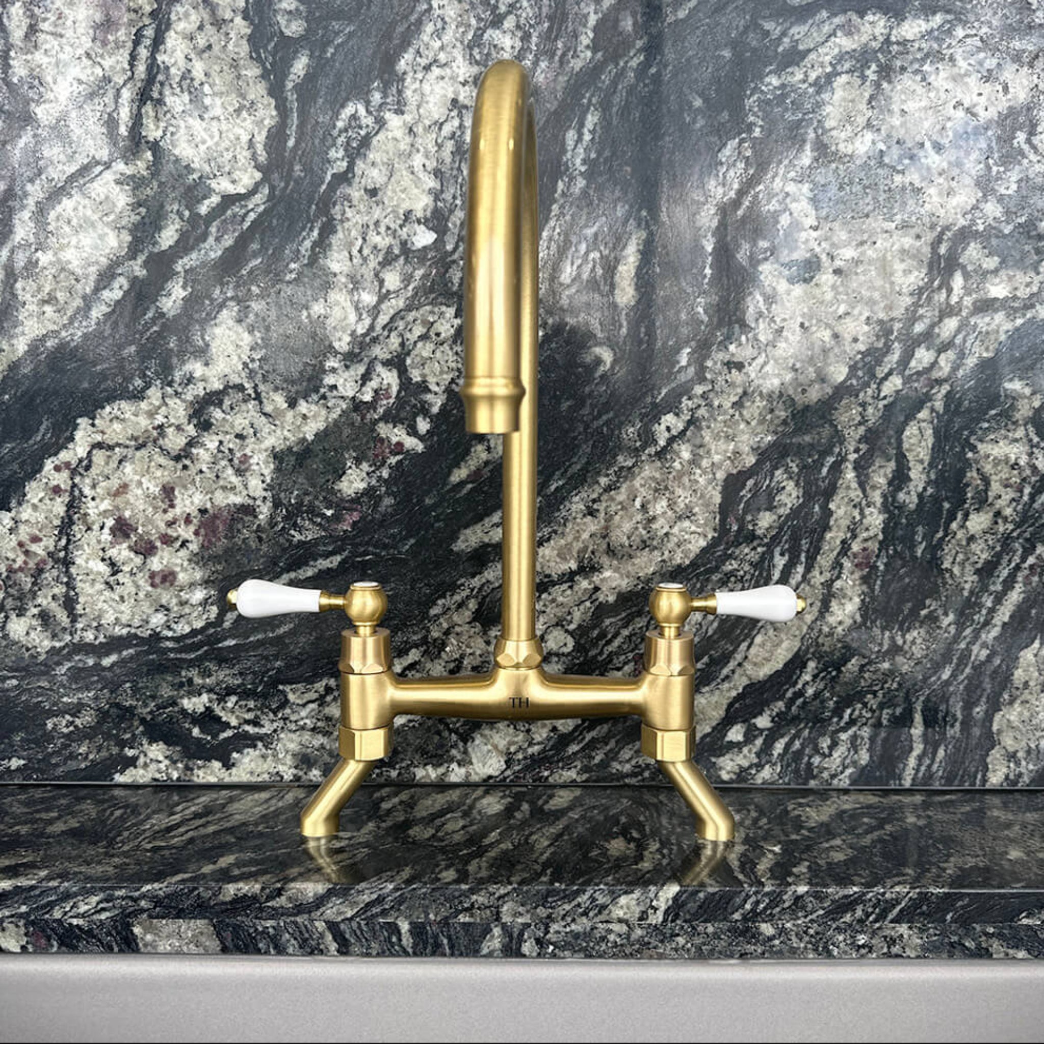 TURNER HASTINGS LUDLOW BRIDGE SINK MIXER TAP 400MM BRUSHED BRASS (CERAMIC HANDLE)