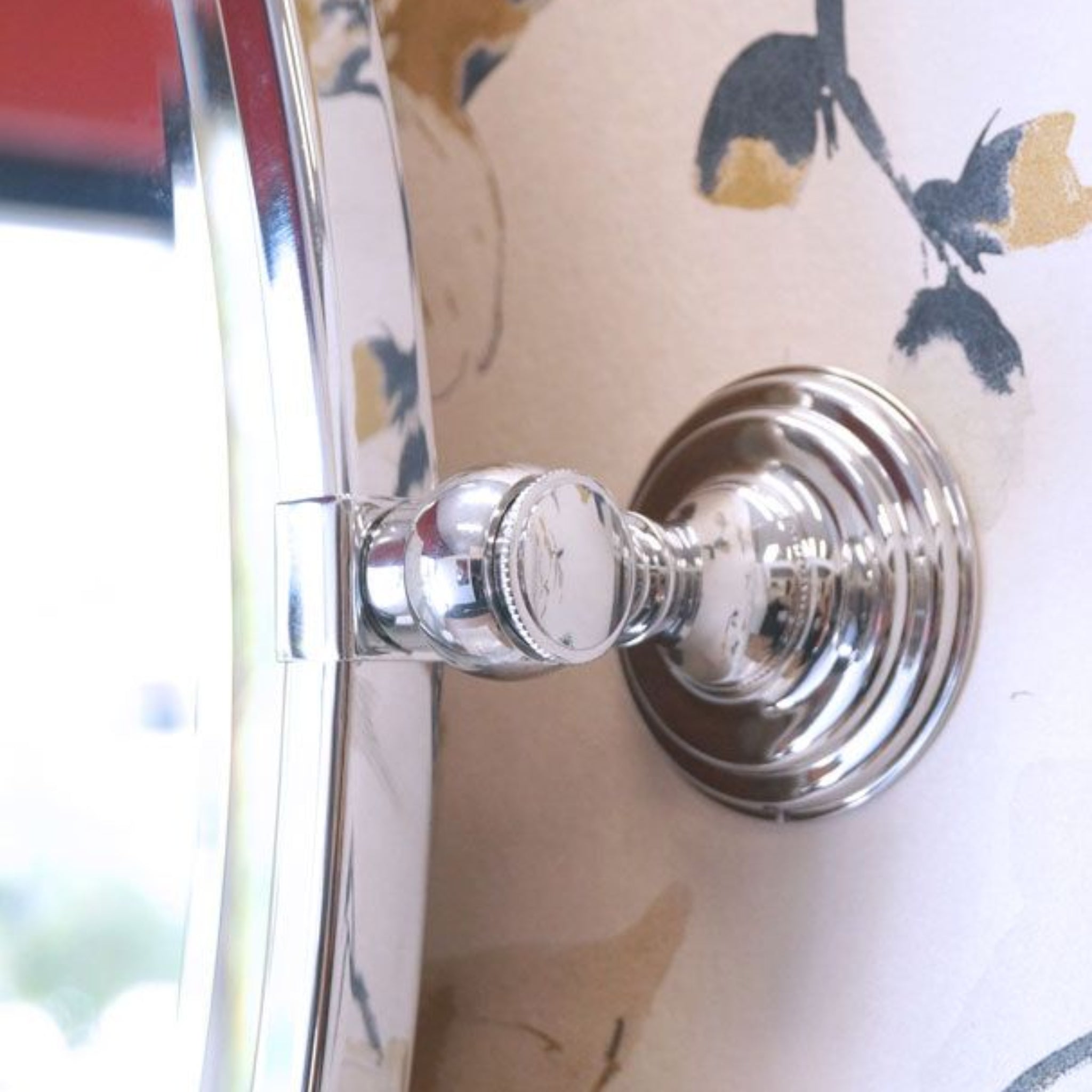 TURNER HASTINGS MAYER FRAMED PIVOT OVAL MIRROR CHROME 538X620MM