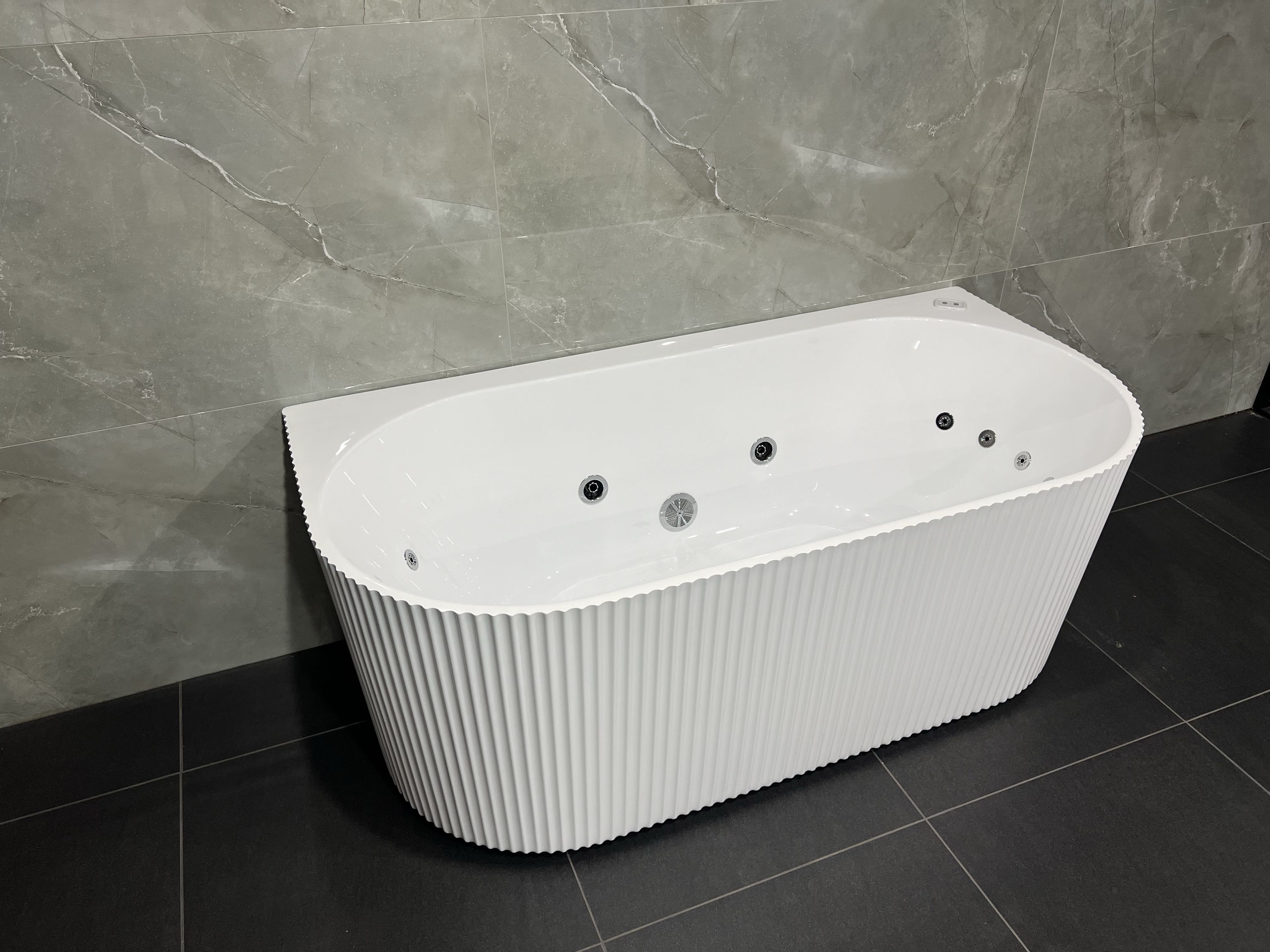 BROADWAY MALLORCA FLUTED BACK TO WALL SPA BATHTUB GLOSS WHITE (AVAILABLE IN 1500MM AND 1700MM) WITH 10-JETS