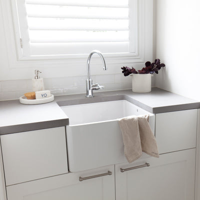 TURNER HASTINGS NOVI FARMHOUSE BUTLER SINK GLOSS WHITE 500MM