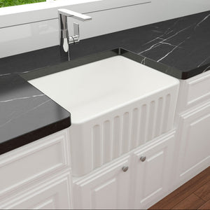 TURNER HASTINGS NOVI FARMHOUSE BUTLER SINK WITH OVERFLOW MATTE WHITE 600MM