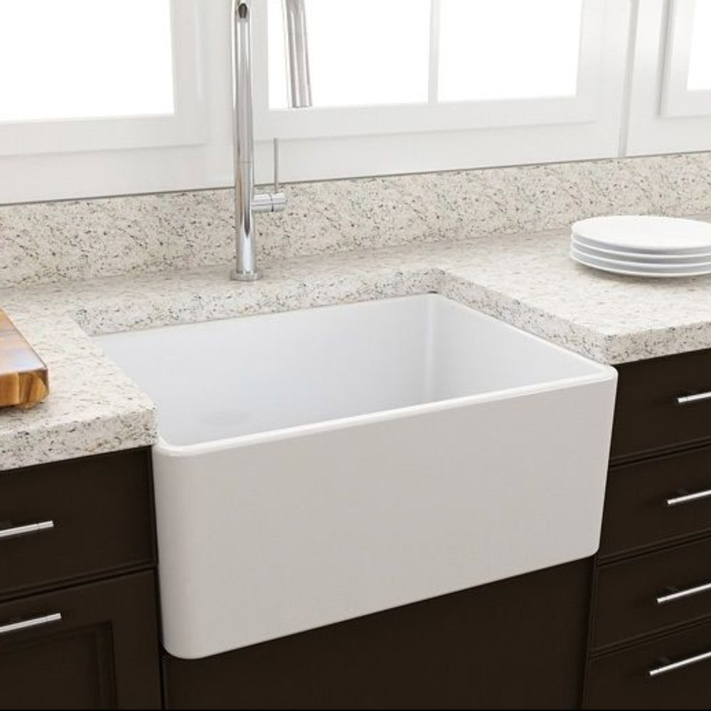 TURNER HASTINGS NOVI FARMHOUSE BUTLER SINK WITH OVERFLOW GLOSS WHITE 600MM