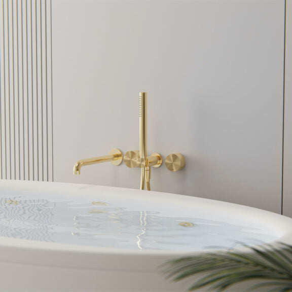 NERO KARA PROGRESSIVE SHOWER SYSTEM SEPARATE PLATE WITH SPOUT BRUSHED GOLD (AVAILABLE IN 230MM AND 250MM)