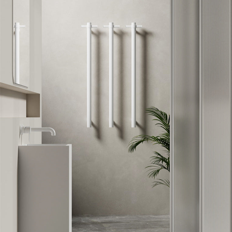 NERO MECCA NON-HEATED VERTICAL TOWEL RAIL MATTE WHITE 900MM