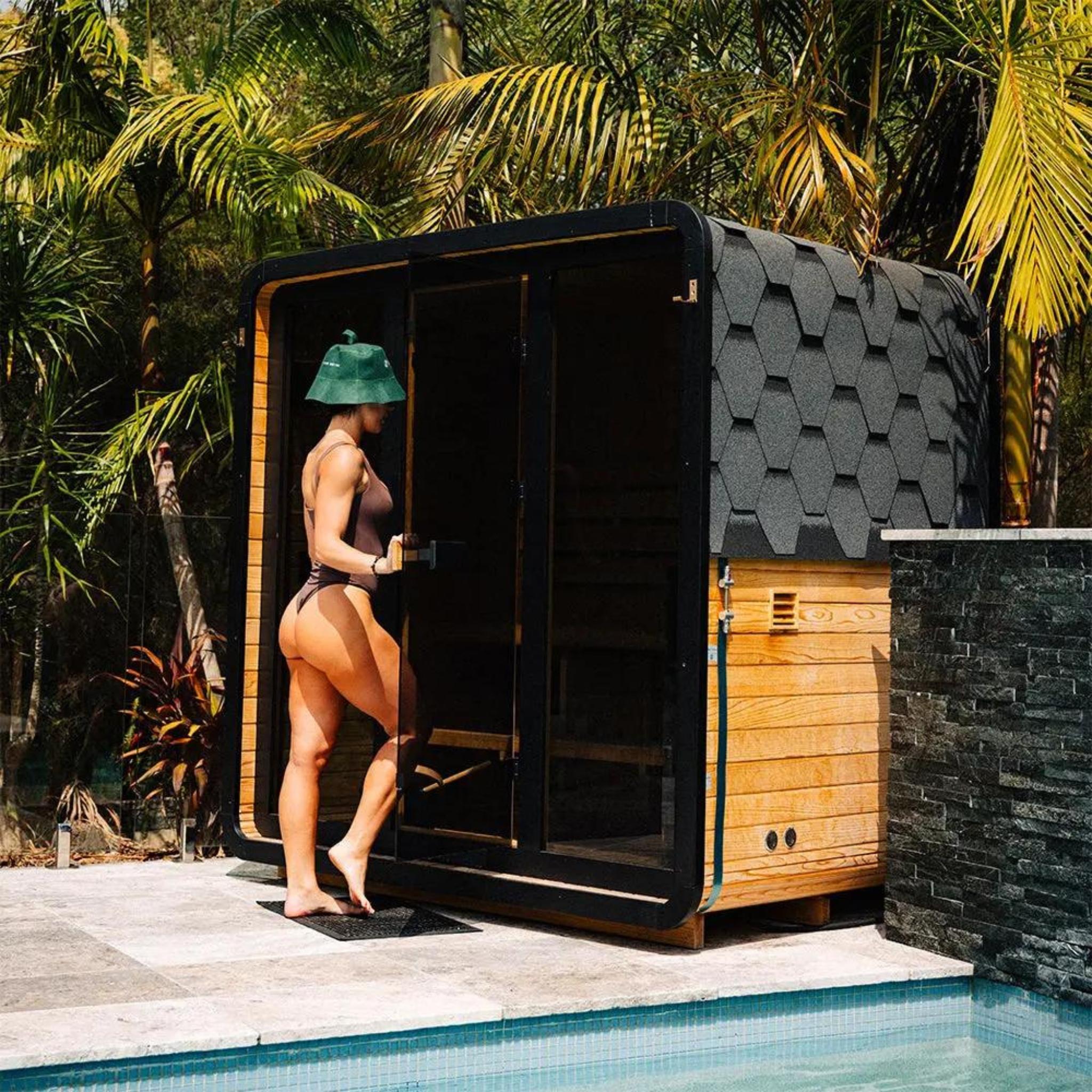 REVEL TUULI SAUNA HAT 100% WOOL HEAT SHIELD GREEN