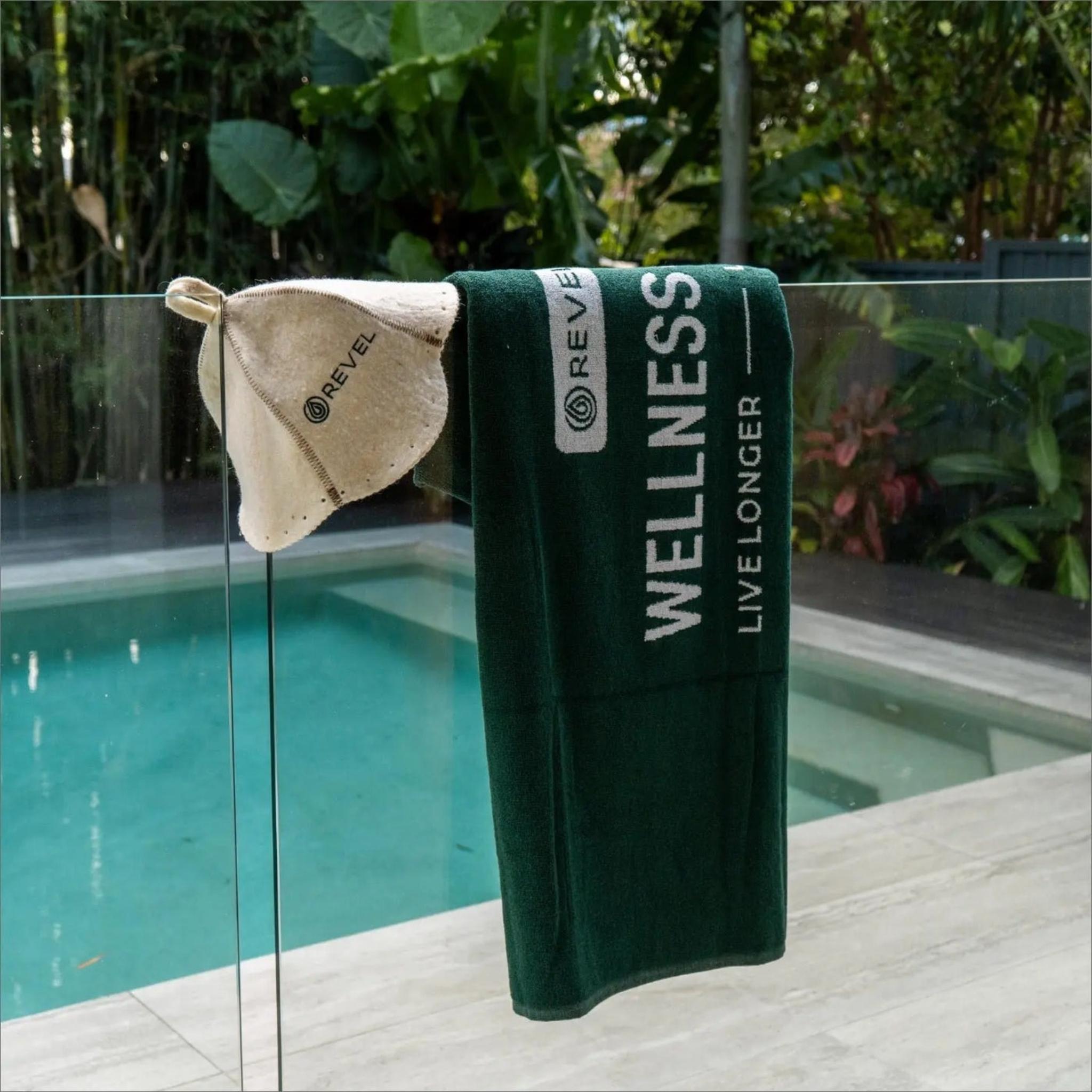 REVEL SAUNA TOWEL