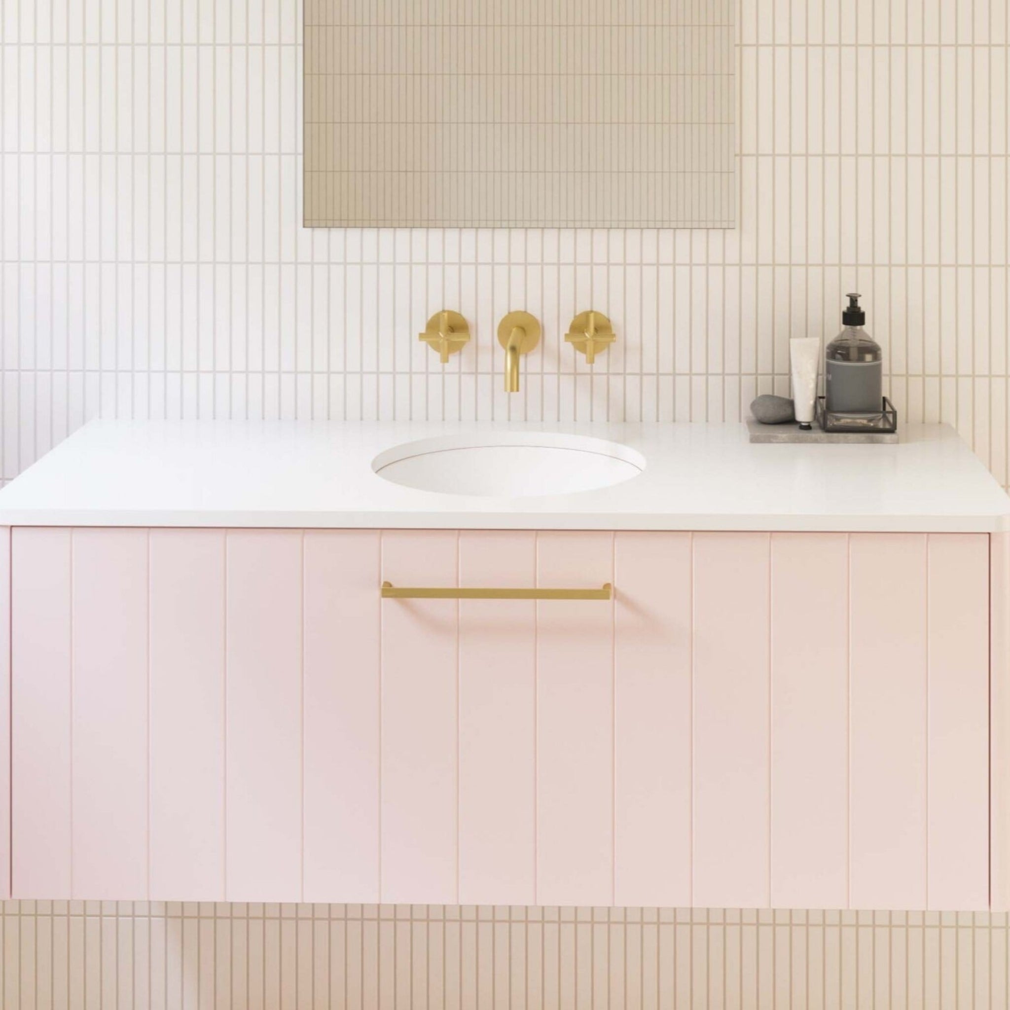 TIMBERLINE SABA CUSTOM WALL HUNG VANITY (ALL SIZING)