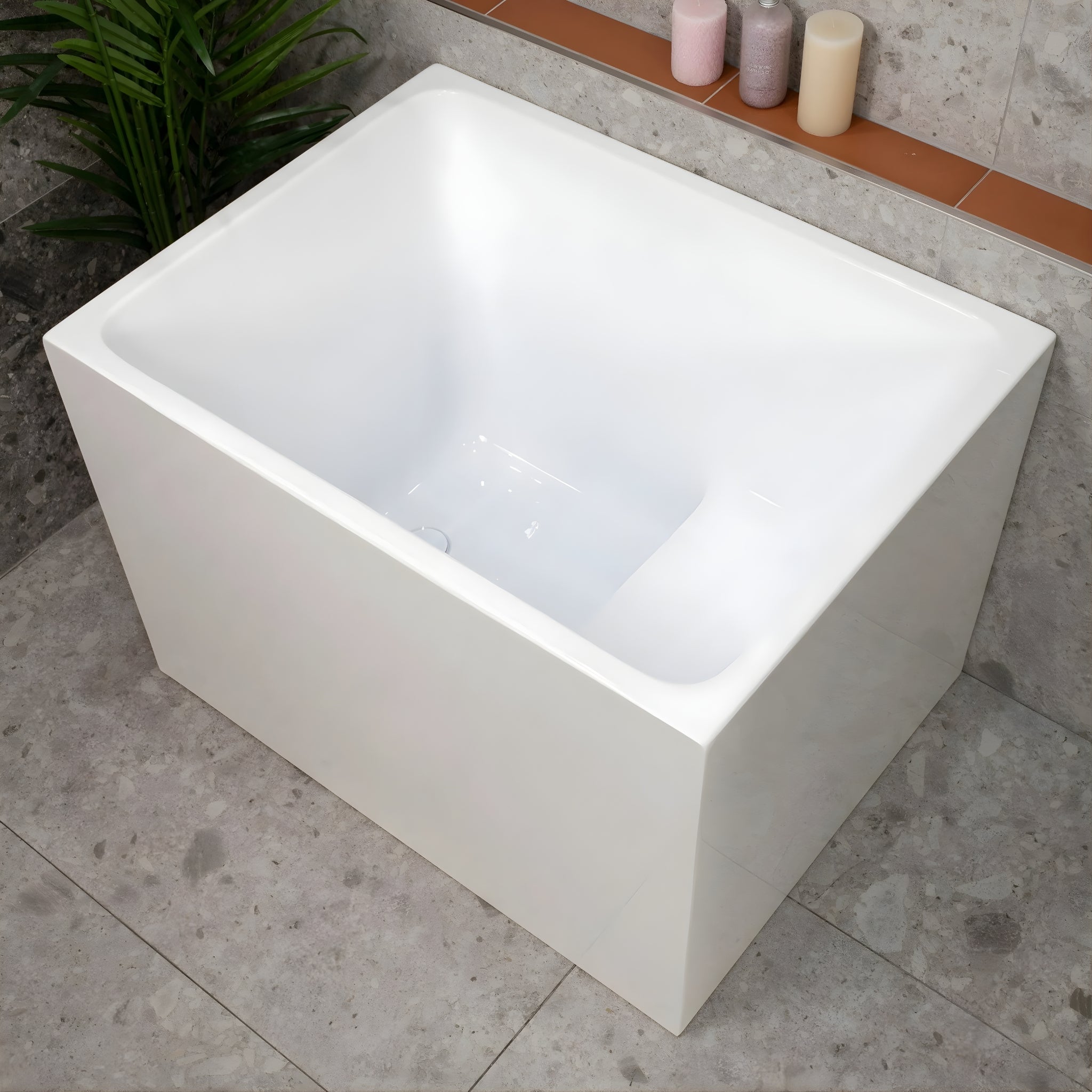 ENFLAIR HICUBE JAPANESE MULTI-FIT BATHTUB GLOSS WHITE (AVAILABLE IN 900MM AND 1000MM)