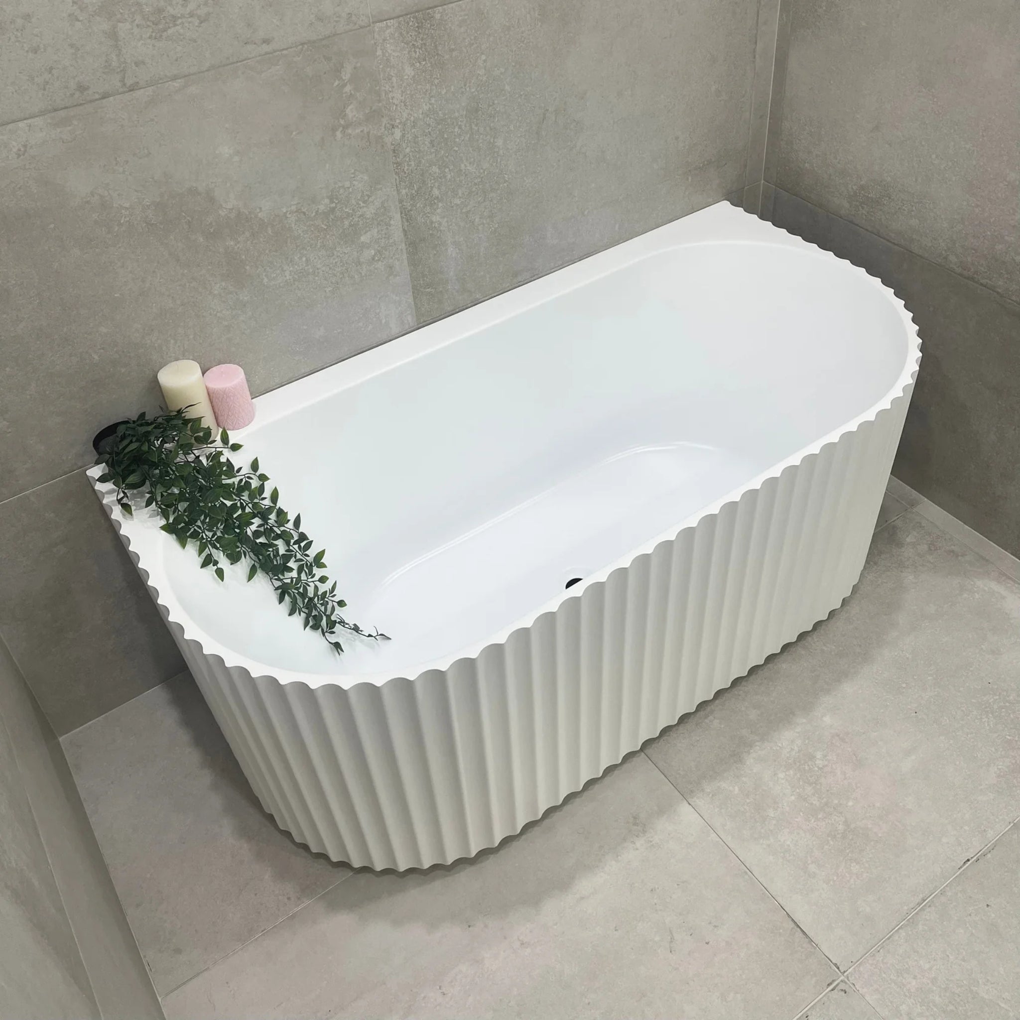 ENFLAIR AGORA GROOVE FLUTED BACK TO WALL BATHTUB GLOSS WHITE (AVAILABLE IN 1500MM AND 1700MM)