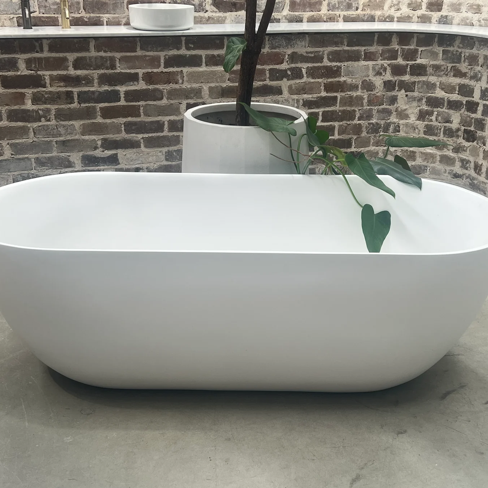 VEROTTI SOHO FREESTANDING SOLID SURFACE BATH MATTE WHITE (AVAILABLE IN 1500MM, 1700MM AND 1800MM)
