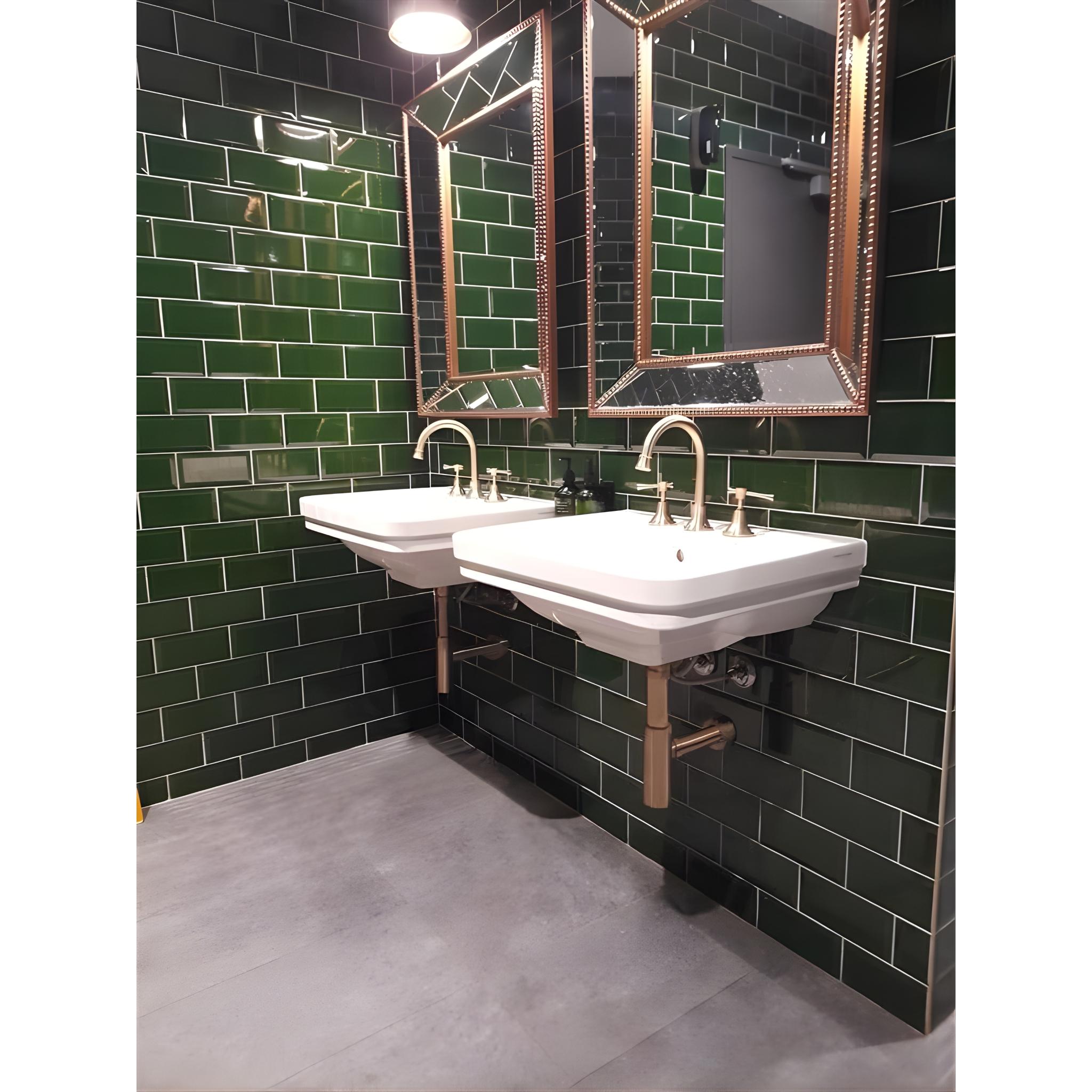 TURNER HASTINGS STAFFORD WALL HUNG BASIN GLOSS WHITE 585MM