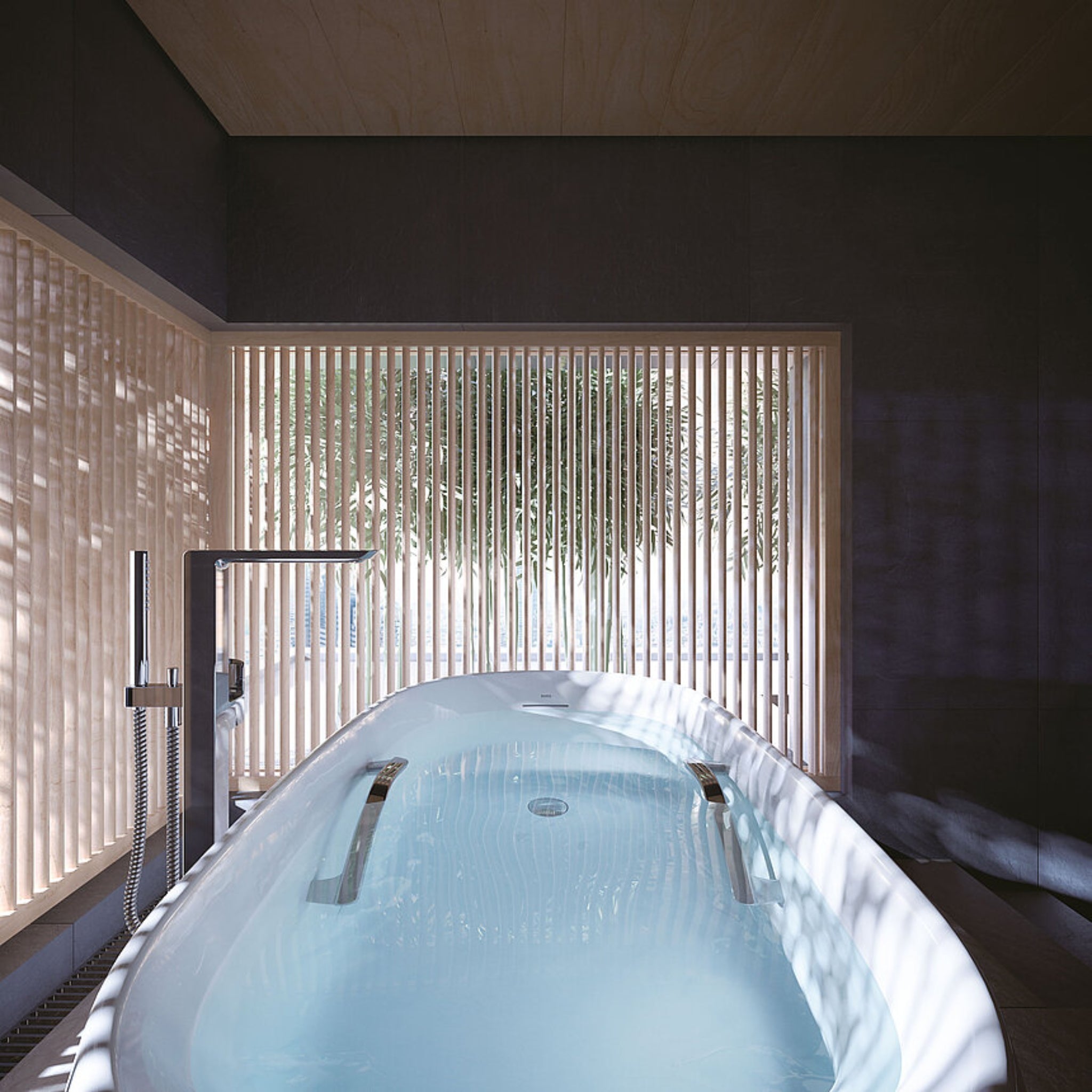 TOTO GALALATO MARBLE OVAL FREESTANDING BATHTUB WITH HANDGRIP MATTE WHITE 1695MM