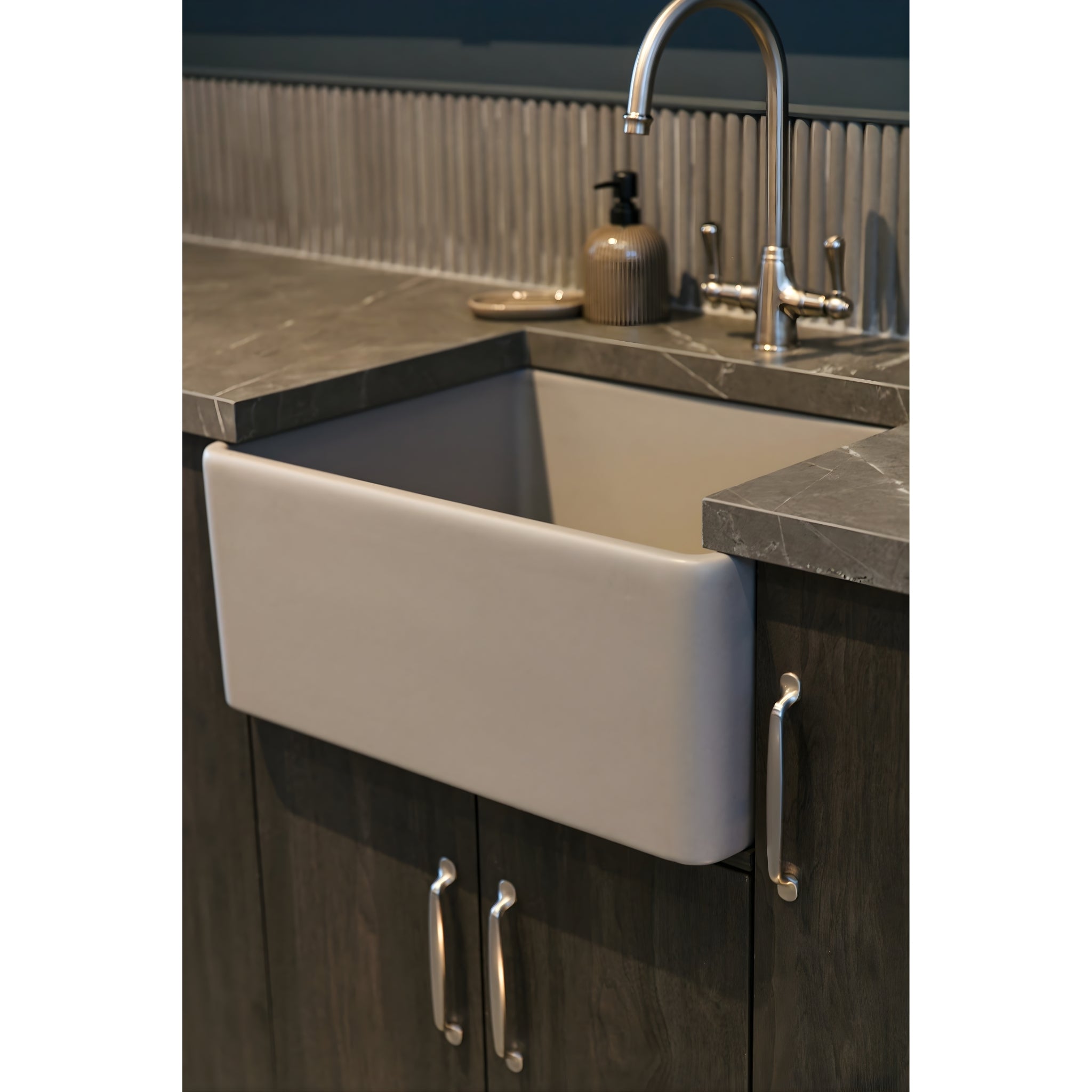 TURNER HASTINGS TUTTO CABINET HANDLE BRUSHED NICKEL (MULTIPLE SIZES AVAILABLE)